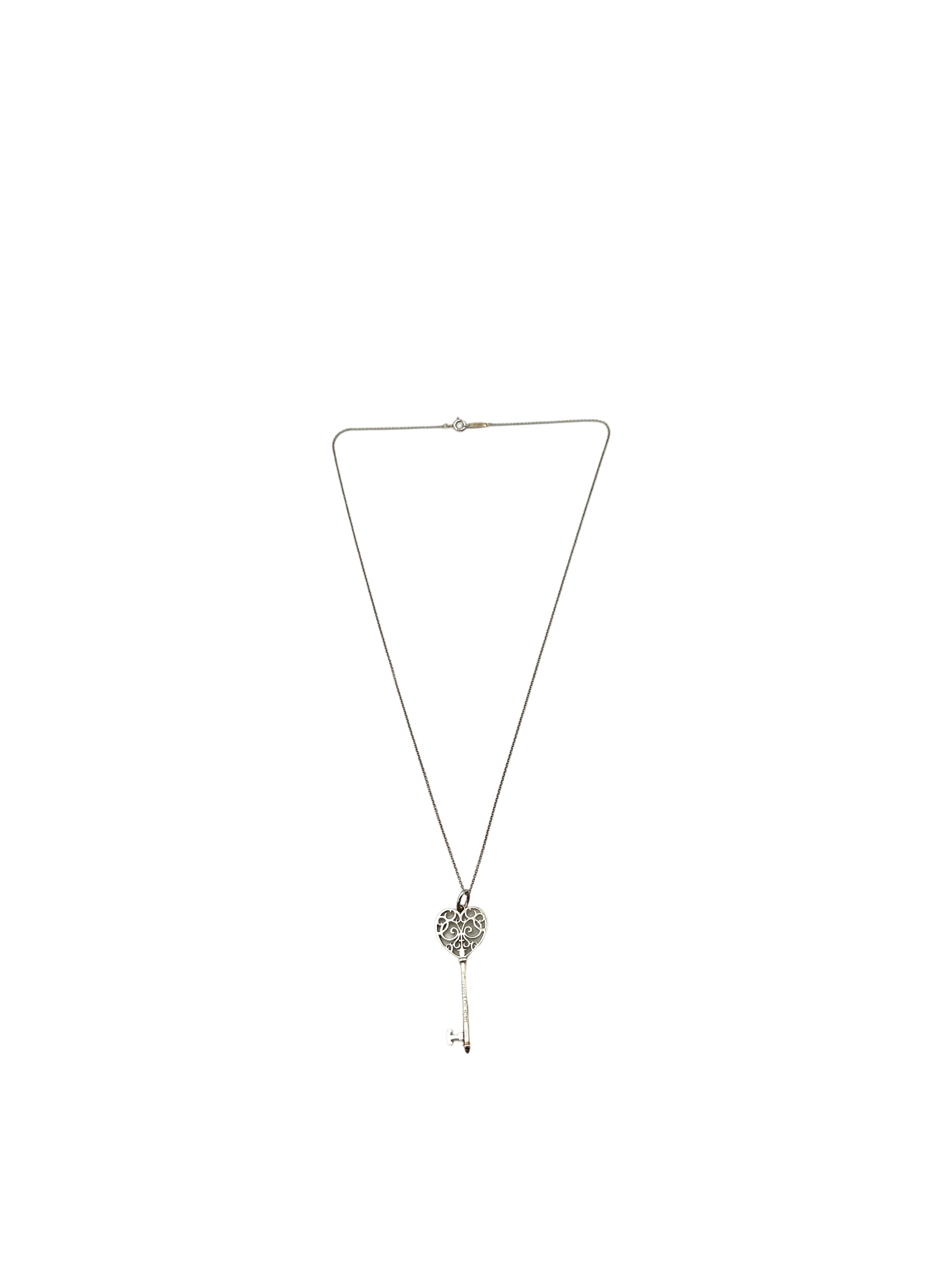 Tiffany&Co. Sterling Silver Enchant Heart Key Pendant Necklace IRIS113