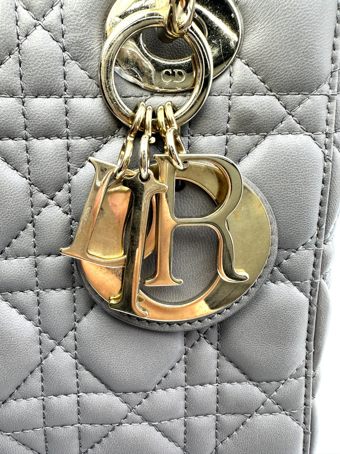 Christian Dior Lady Dior Grey Cannage Leather Handle Bag With Customizable Shoulder Strap DR620