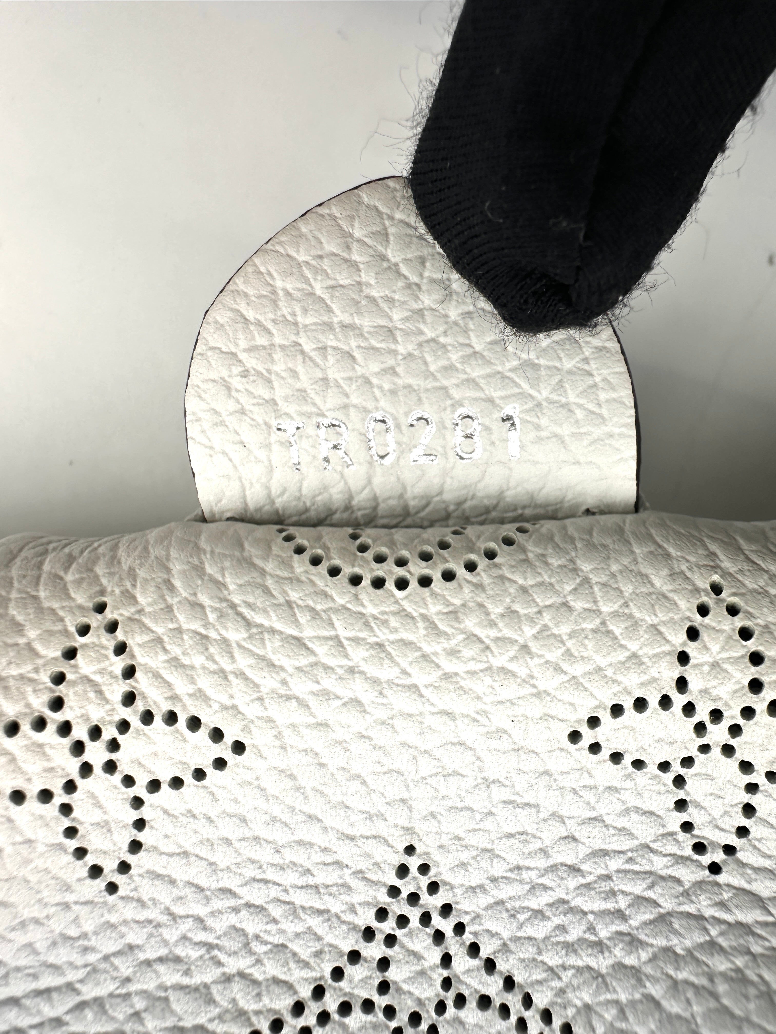 Louis Vuitton Scala Blue White Gradient Mahina Perforated Leather Bag LV2310