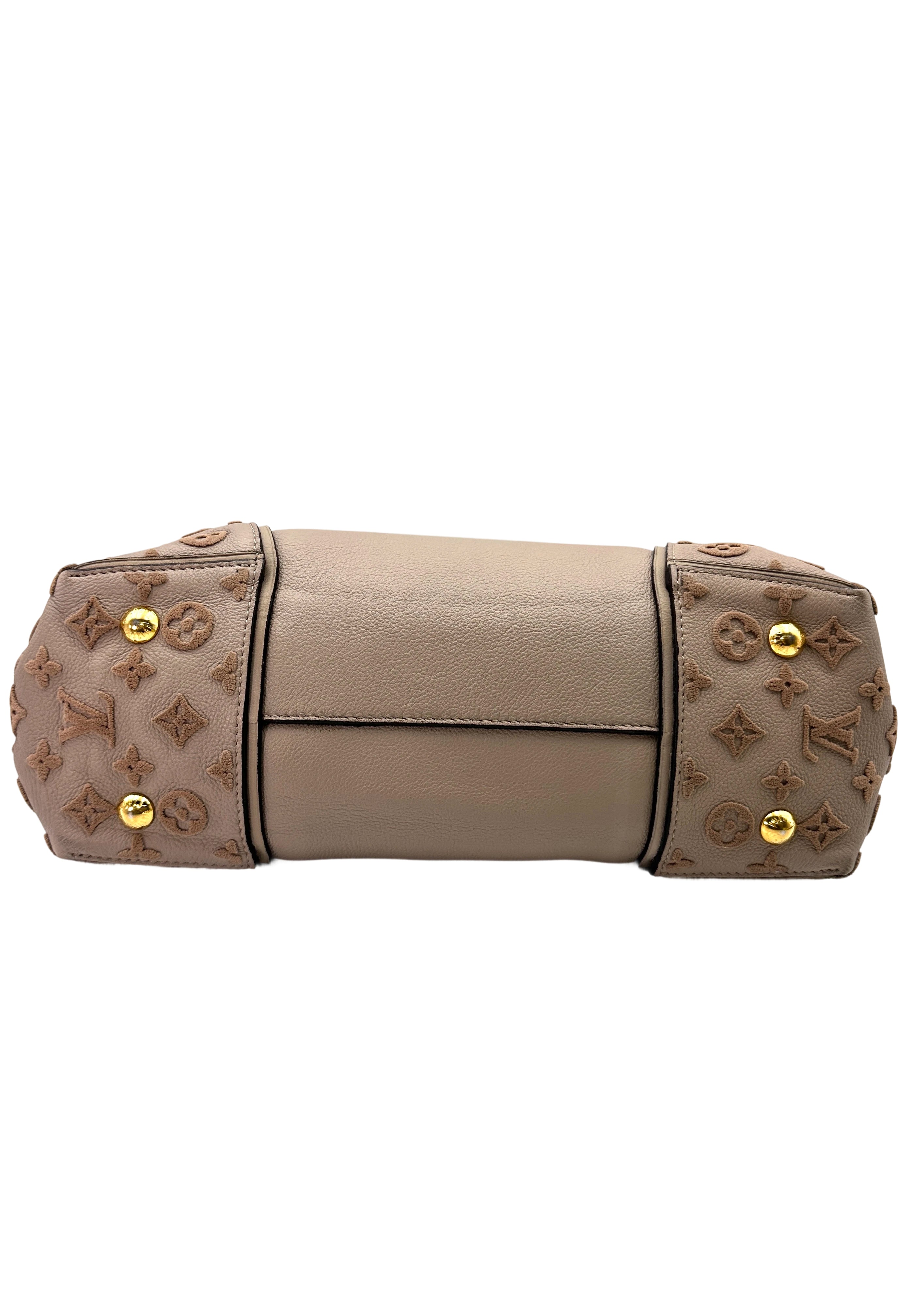 Louis Vuitton W Beige Veau Cachemire Leather Handle Bag LV2305
