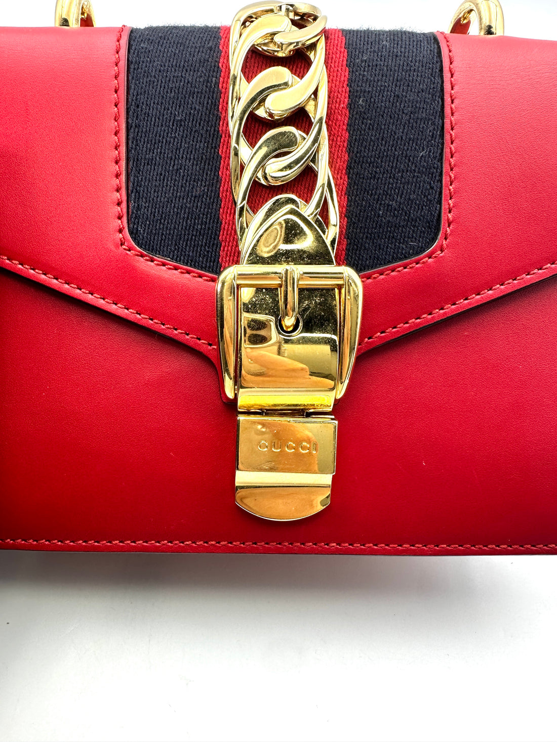 Gucci Sylvie Red Leather Small Size Shoulder Bag GG815