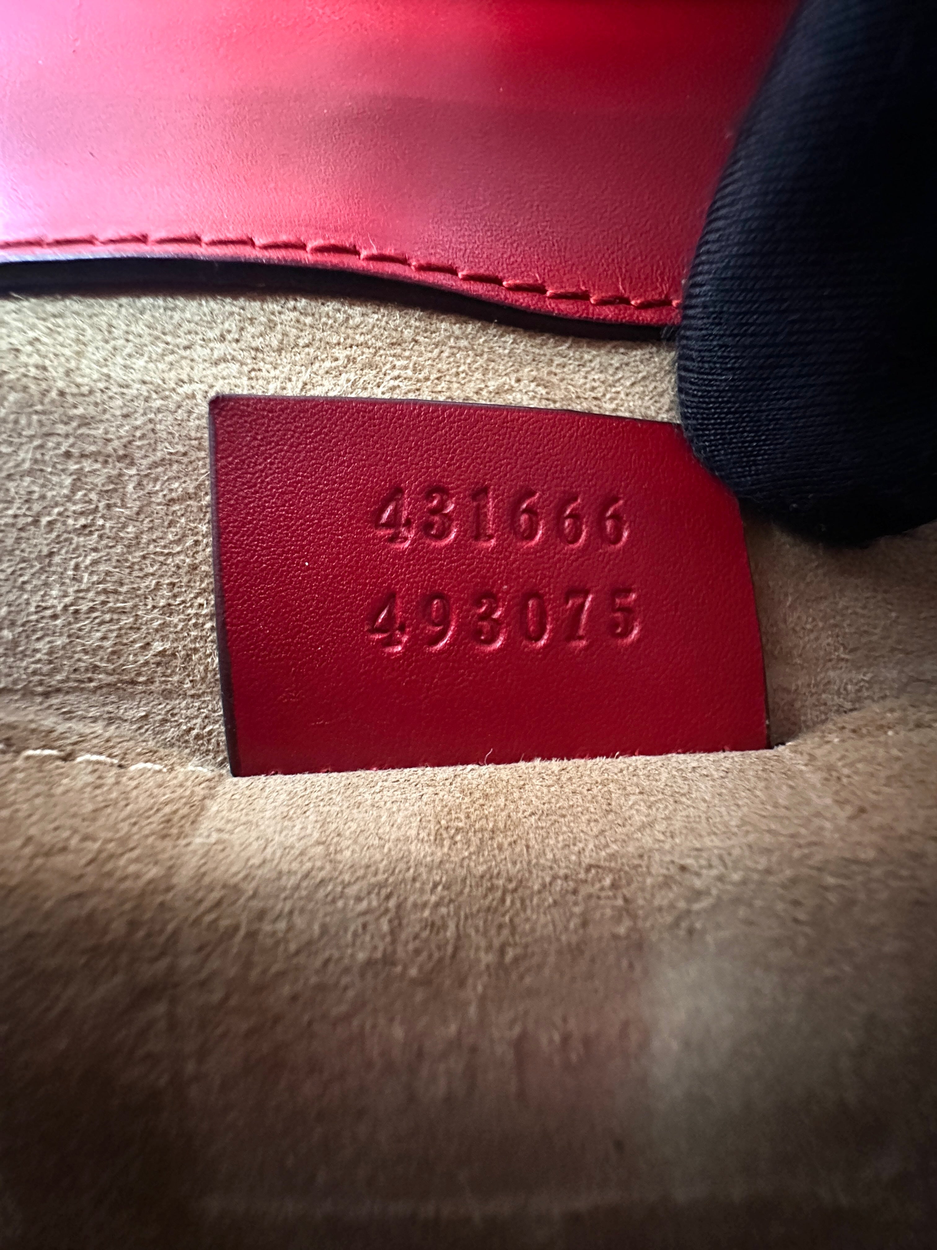 Gucci Sylvie Red Leather Small Size Shoulder Bag GG815