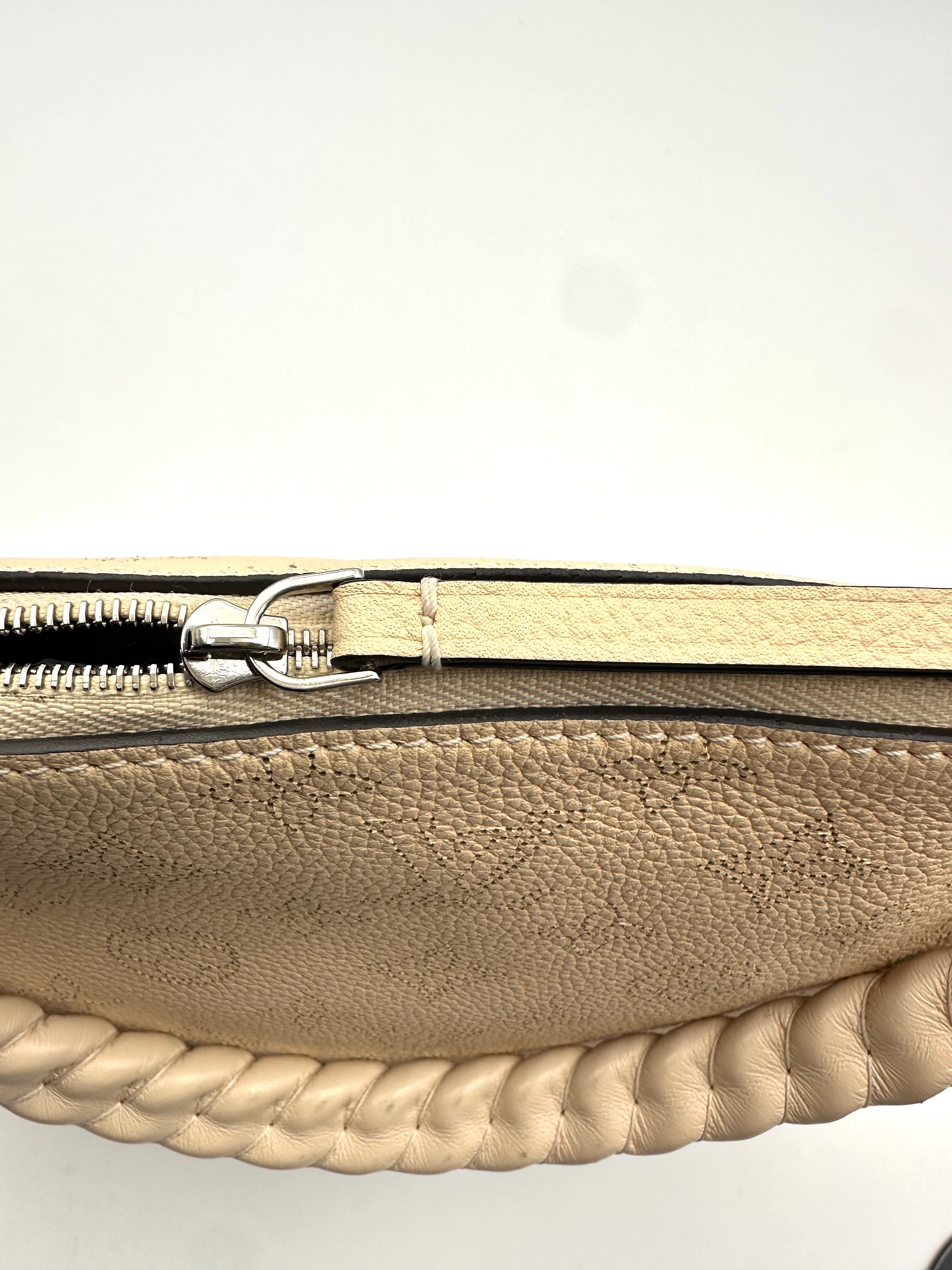 Louis Vuitton Mahina Babylone Beige Monogram Chain Bag LV2323