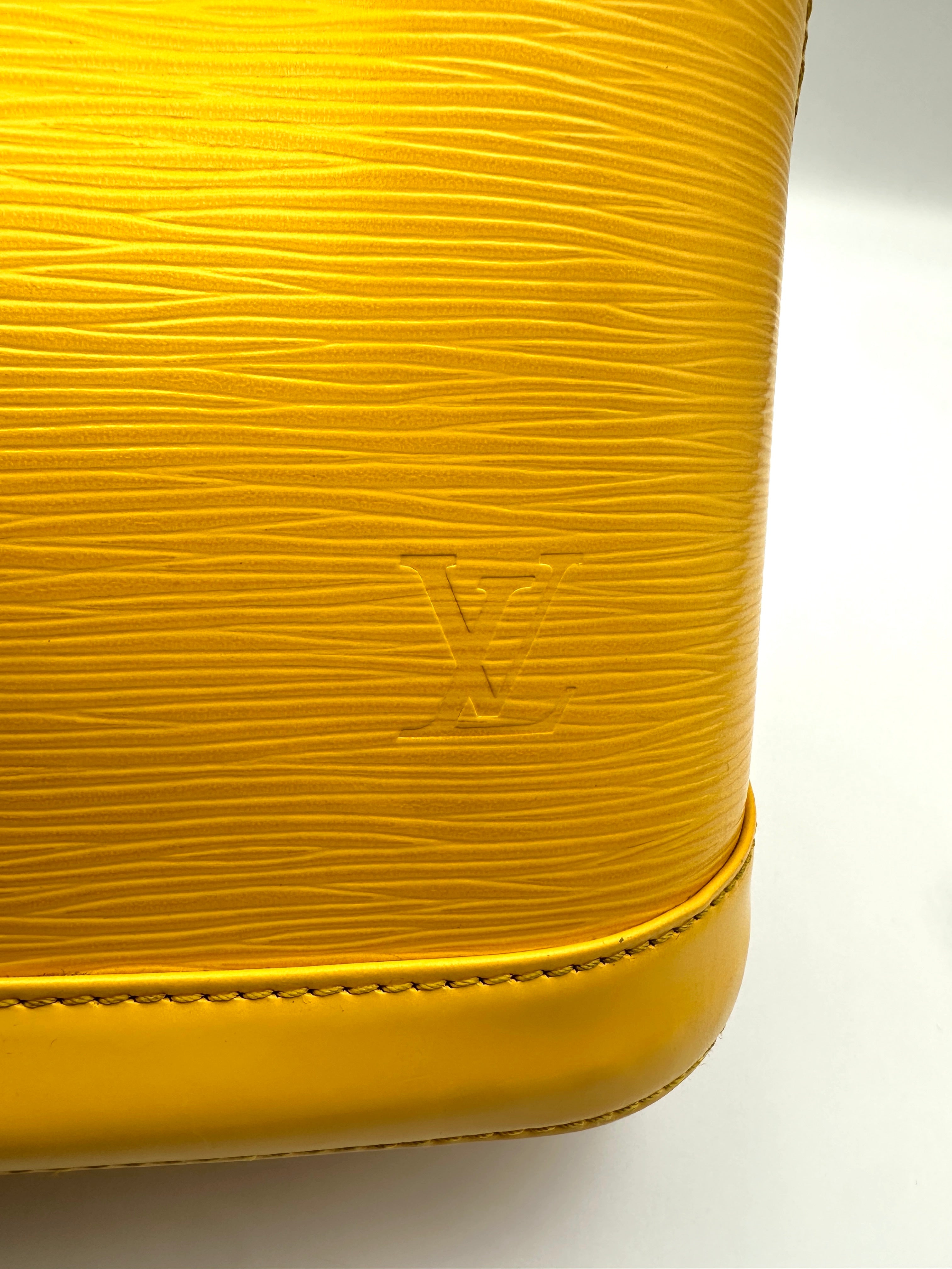 Louis Vuitton Alma PM Yellow Epi Leather Handle Bag LV2326