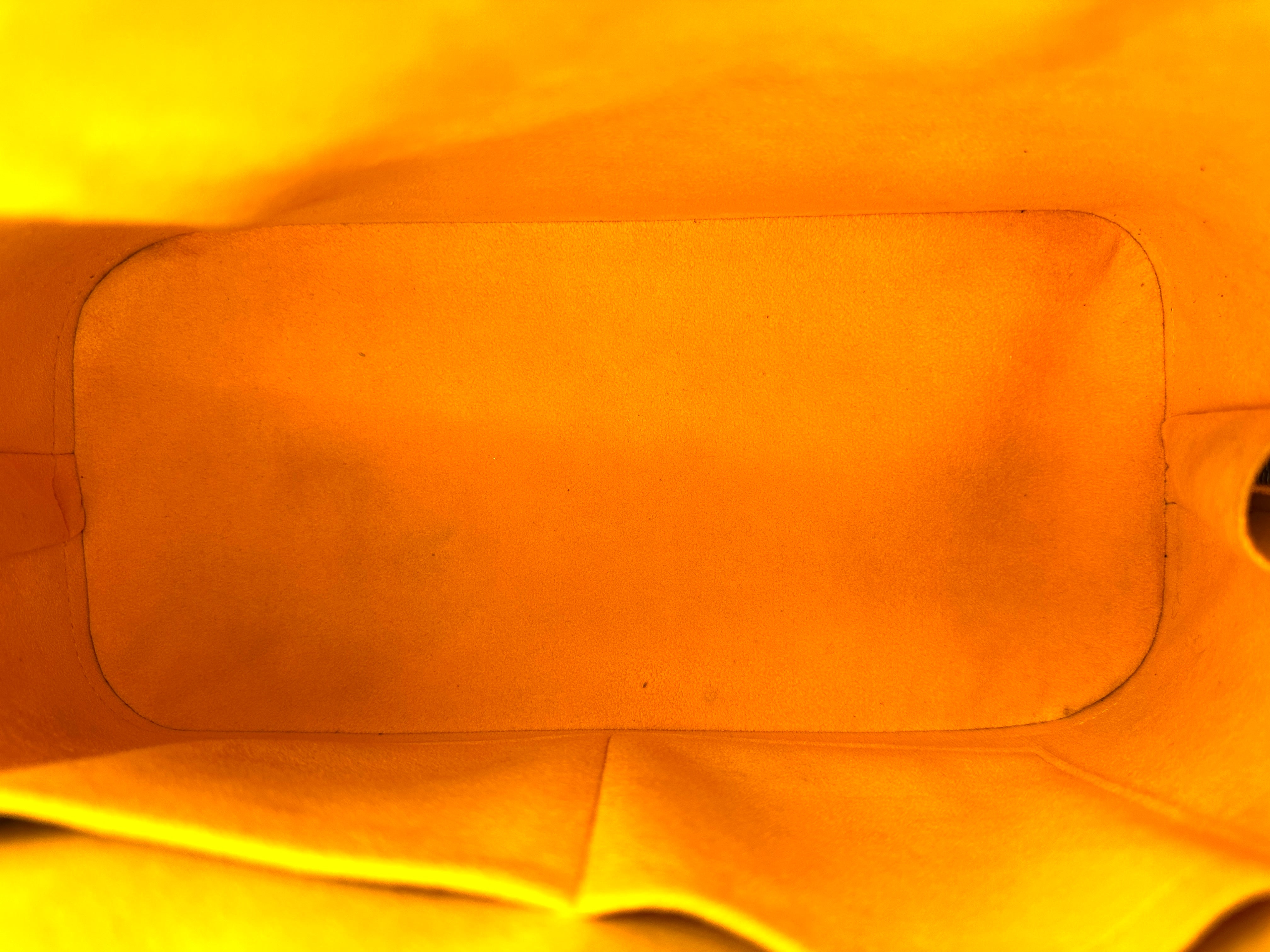 Louis Vuitton Alma PM Yellow Epi Leather Handle Bag LV2326