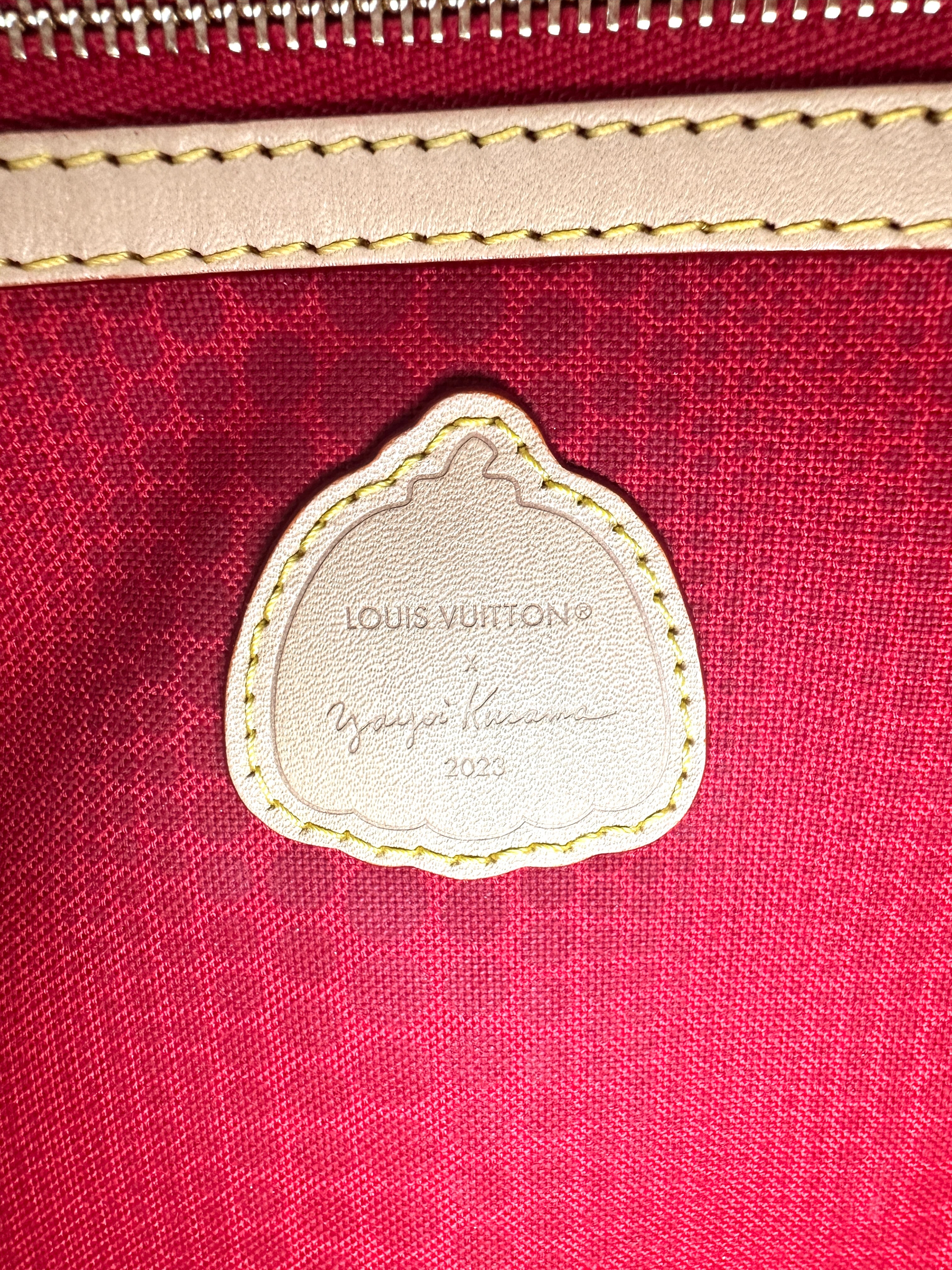 Louis Vuitton x Yayoi Kusama Speedy25 Monogram Printed Dots Handle Bag LV2329