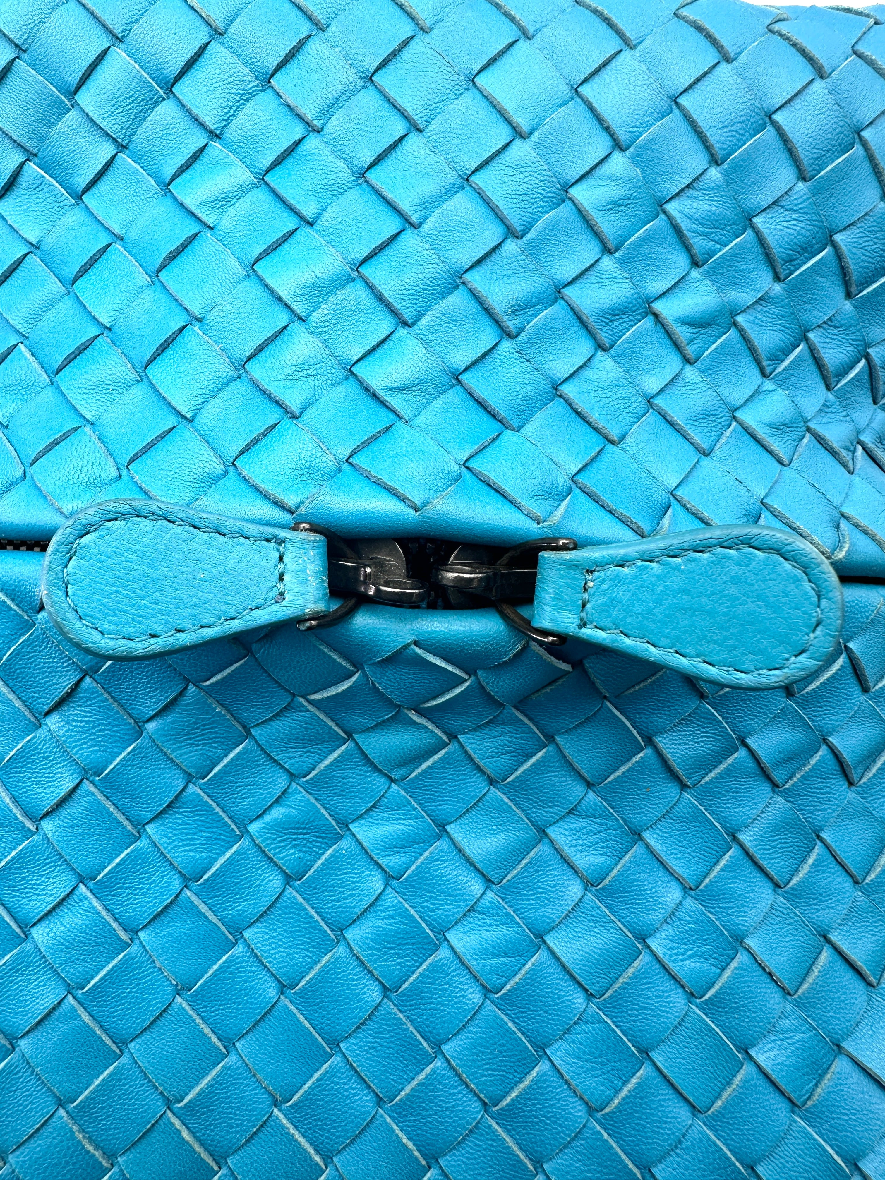 Bottega Veneta Nodini Blue Intrecciato Nappa Leather Shoulder Bag BV122