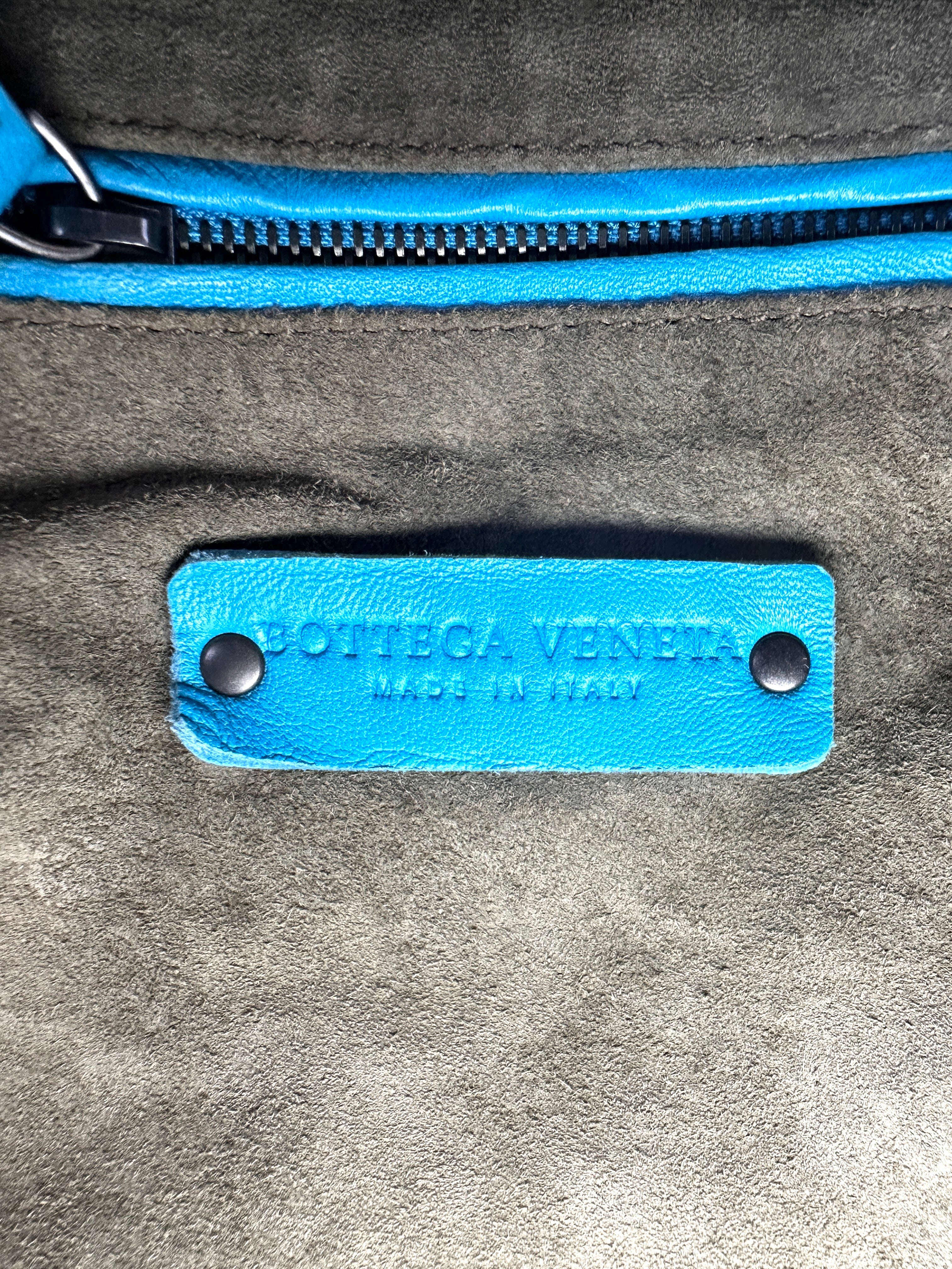 Bottega Veneta Nodini Blue Intrecciato Nappa Leather Shoulder Bag BV122