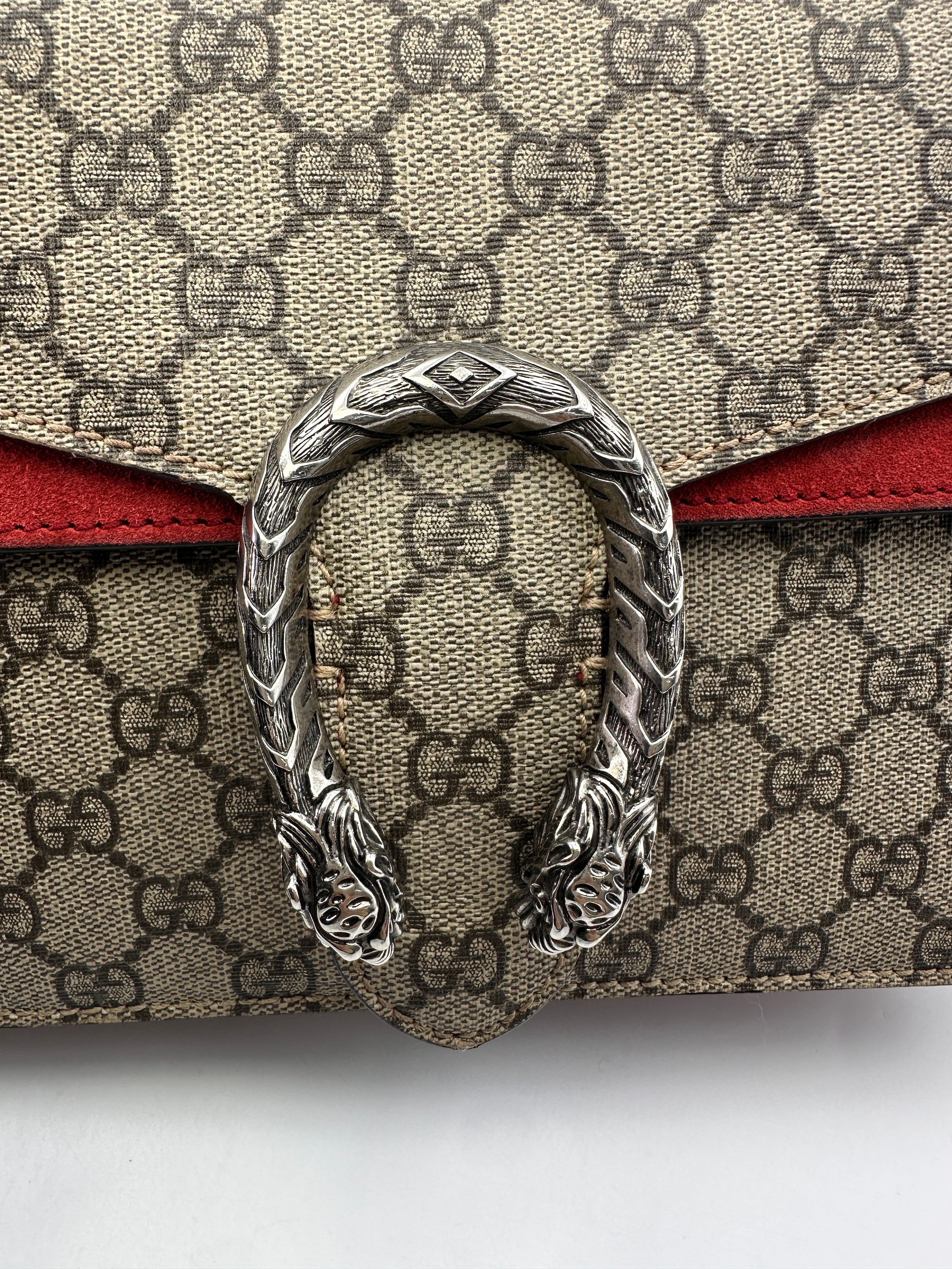Gucci Dionysus GG Supreme Canvas Shoulder Bag With Red Trim GG818