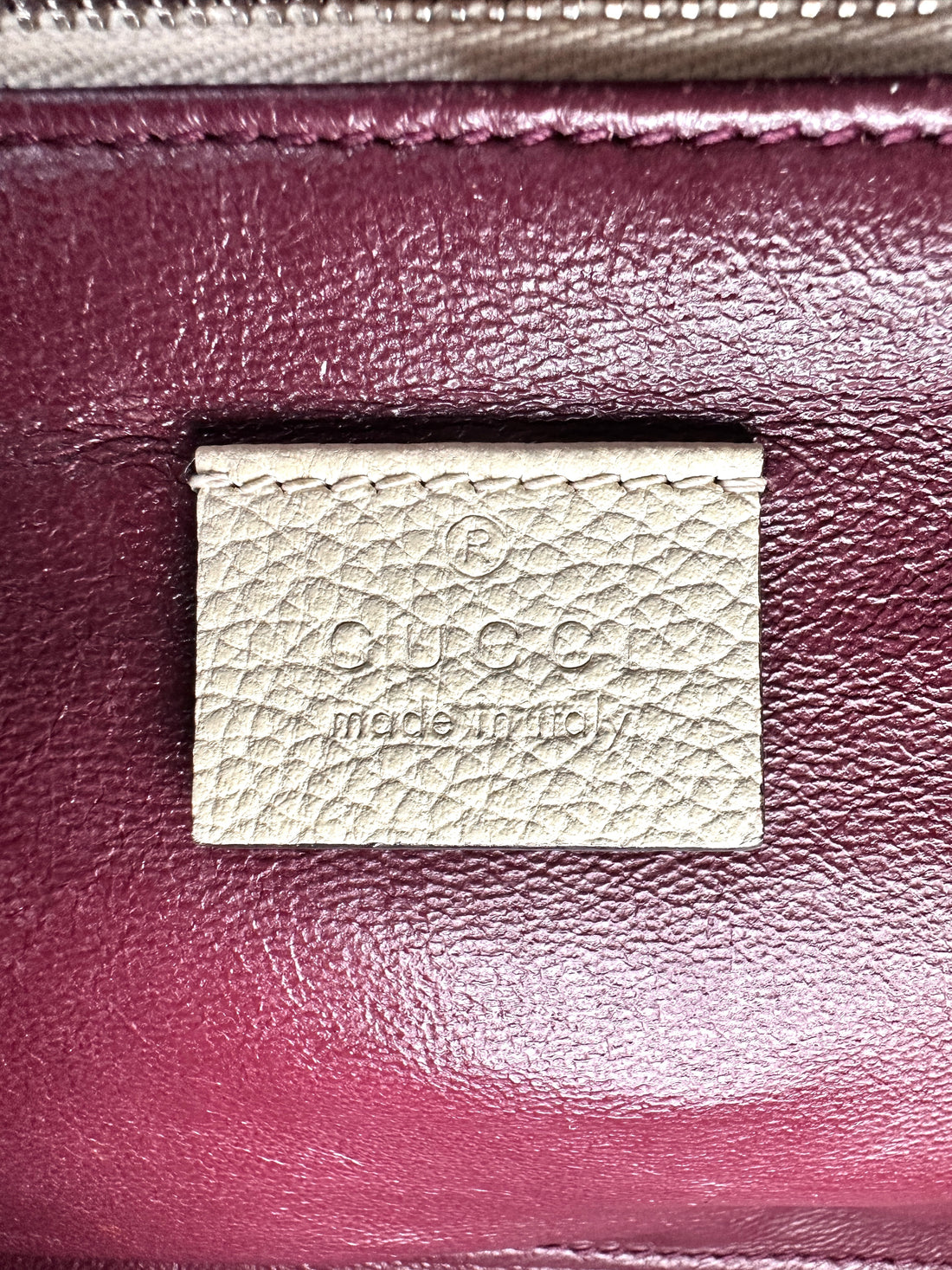 Gucci Zumi White Leather Small Size Top Handle Bag GG817