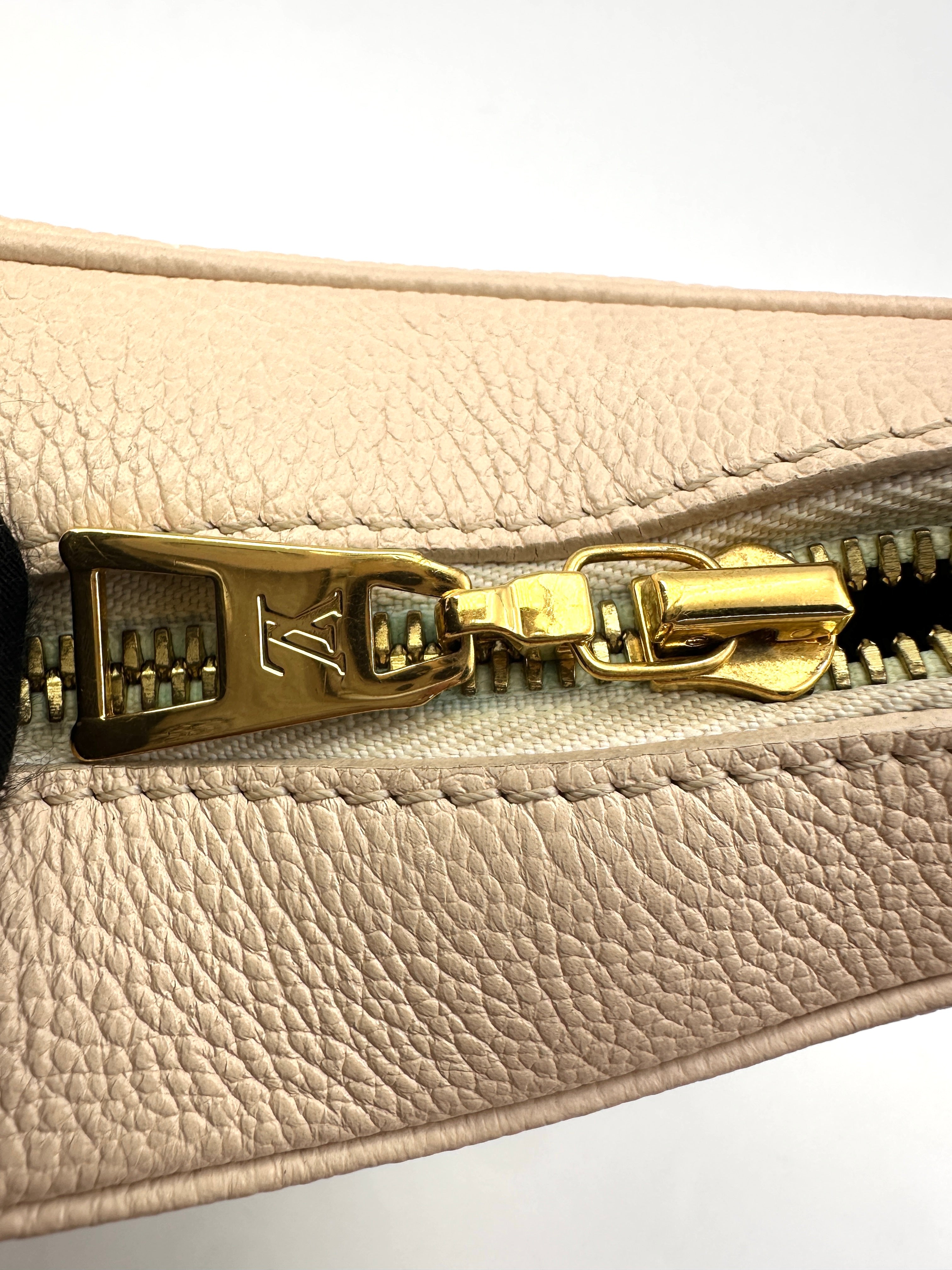 Louis Vuitton Bagatelle Pink/White Bicolor Monogram Empreinte Giant Leather Shoulder Bag LV2341