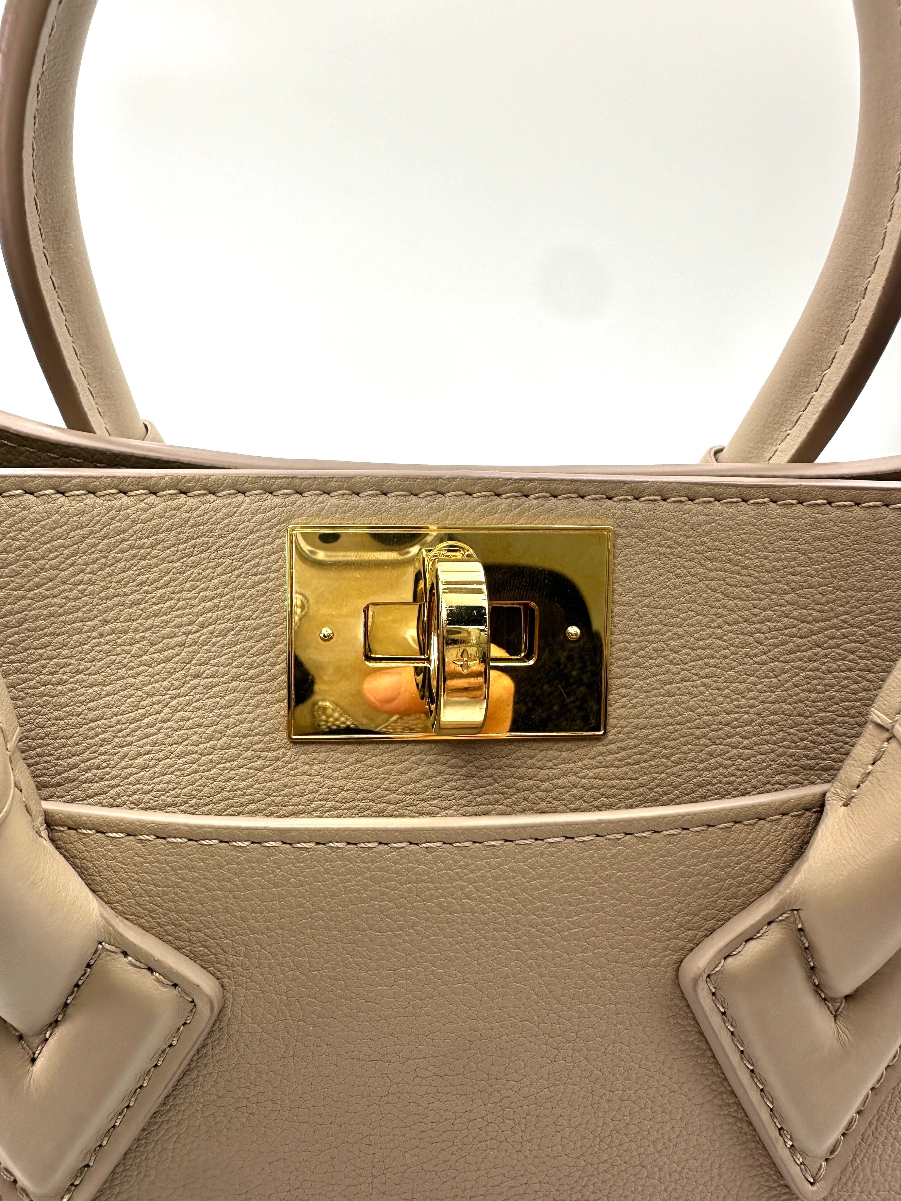 Louis Vuitton On My Side Grey Leather Tote Handle Bag LV2342