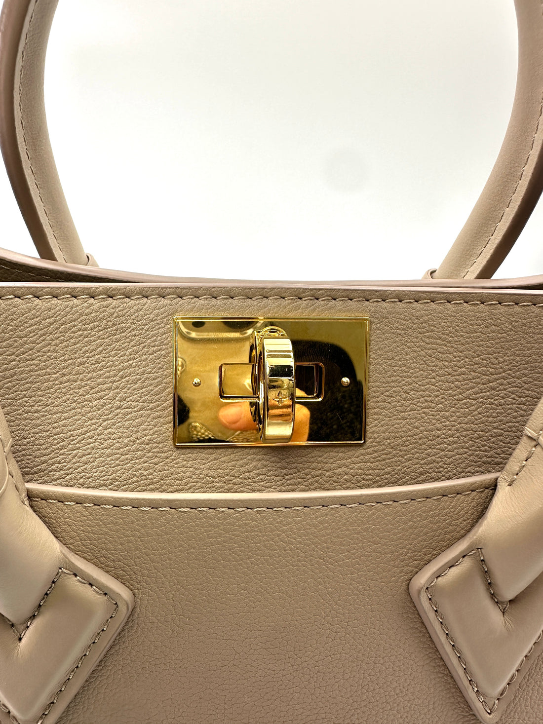 Louis Vuitton On My Side Grey Leather Tote Handle Bag LV2342
