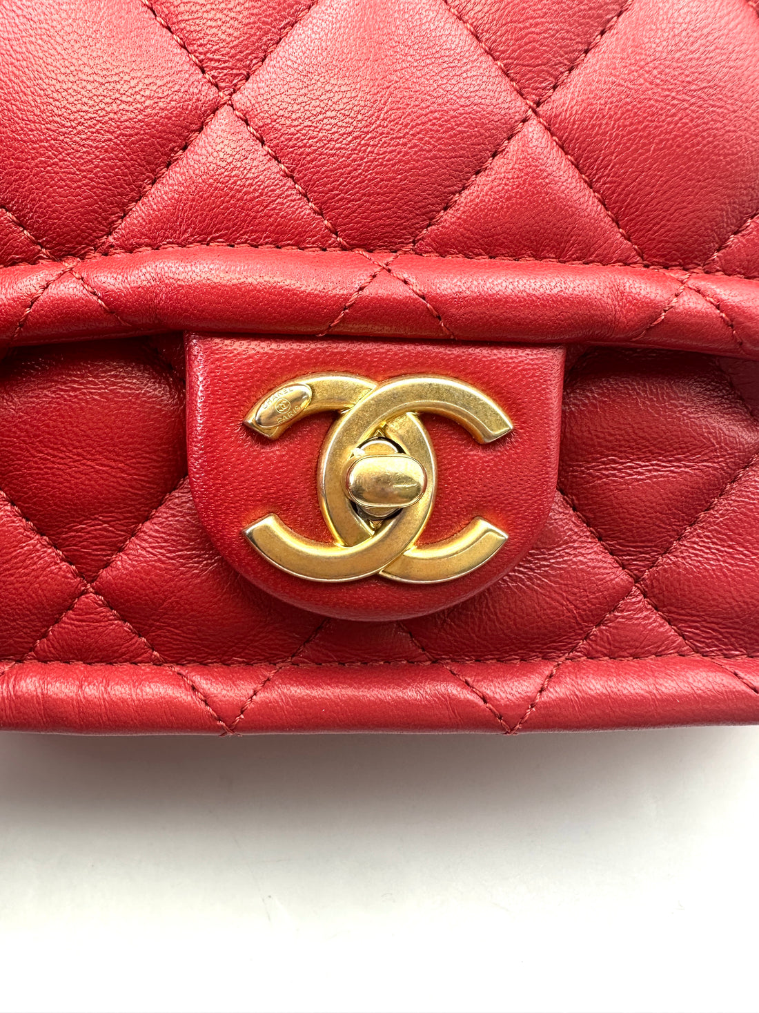 Chanel Red Quilted Leather Flap Bag With Gold Hardware(28***02) CC1655