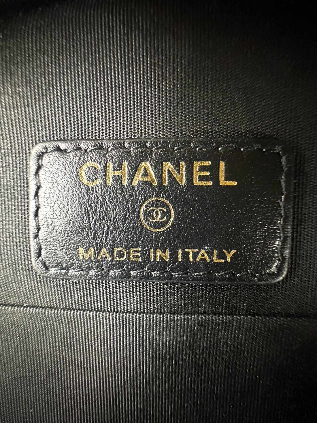 Chanel Black Quilted Calfskin Round Chain Shoulder Bag(31***41) CC1657
