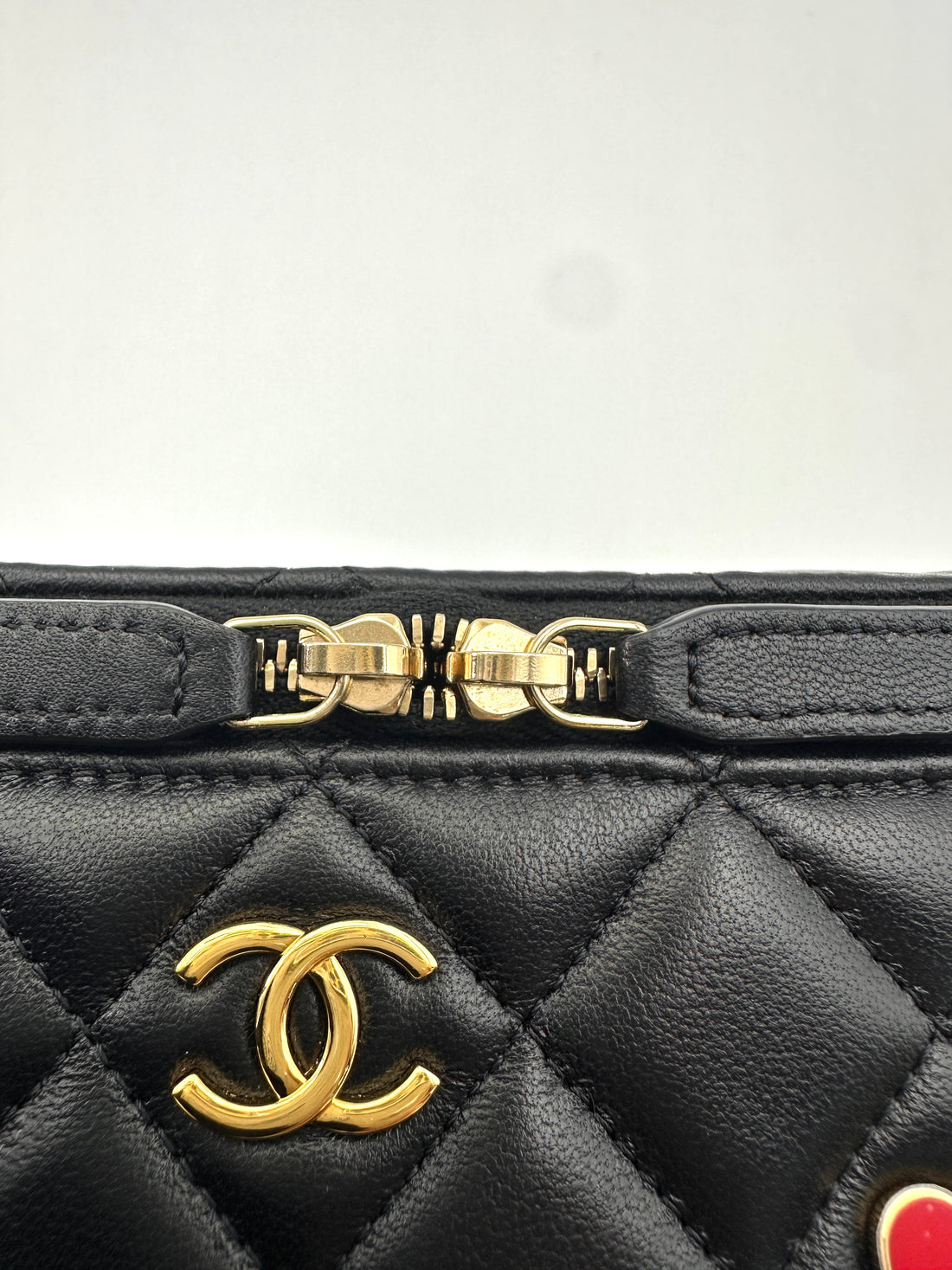 Chanel Casino Charms Black Quilted Leather Vanity Case(NC***47) CC1659