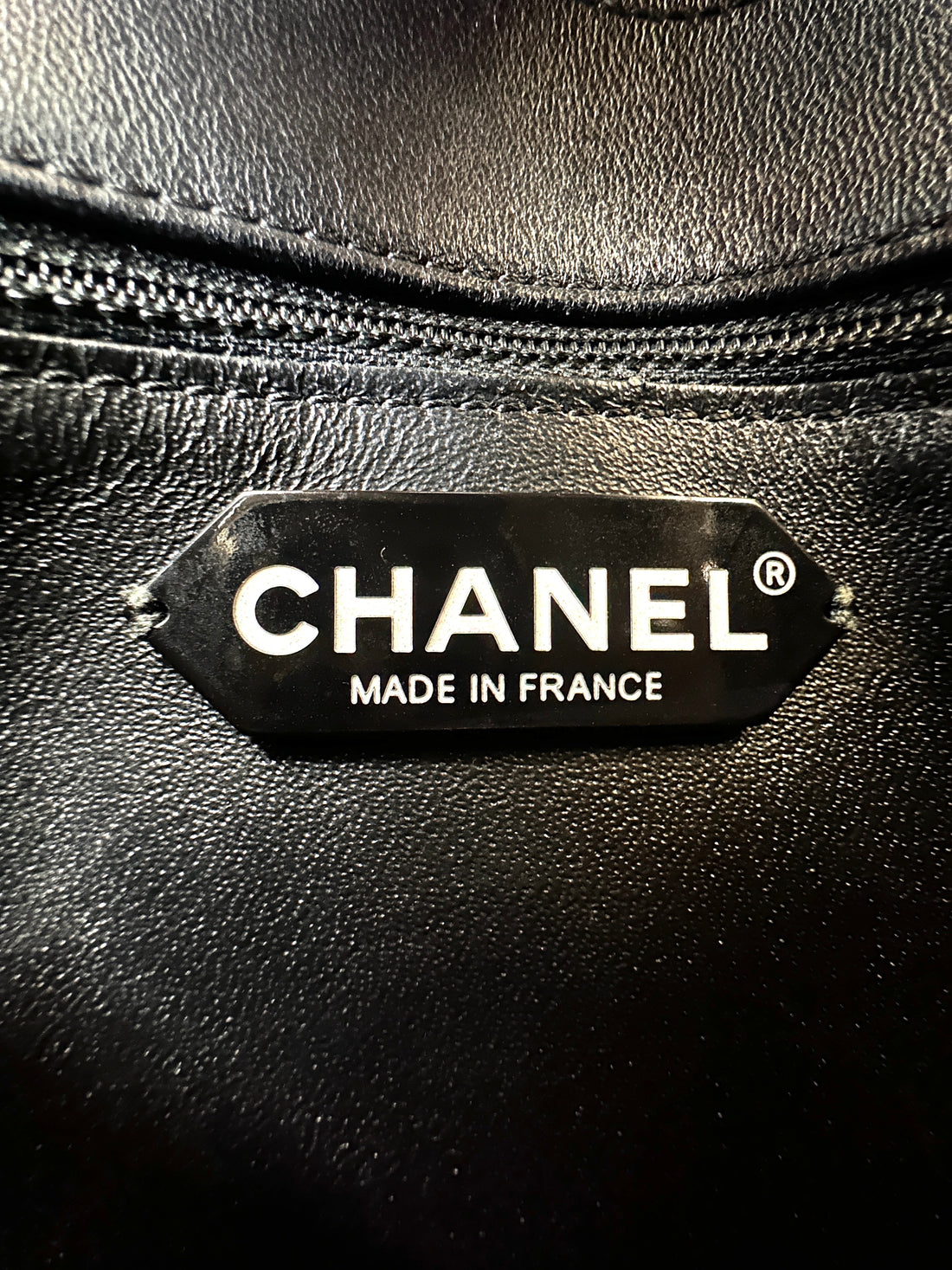 Chanel Black Quilted Leather Shoulder Bag With Gold Hardware(22***88) CC1661