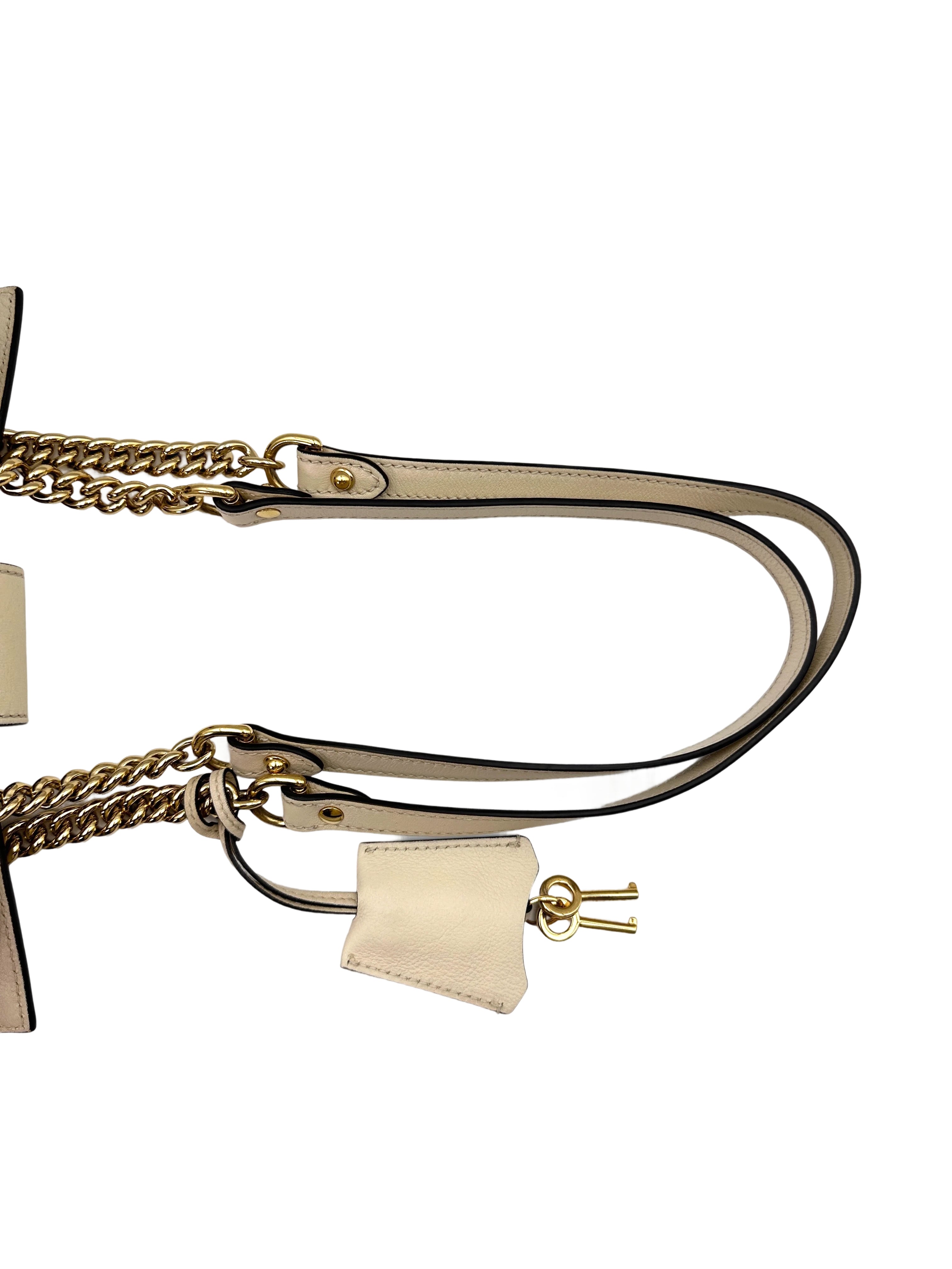 Gucci Padlock GG Supreme Shoulder Bag With White Leather Trim GG826