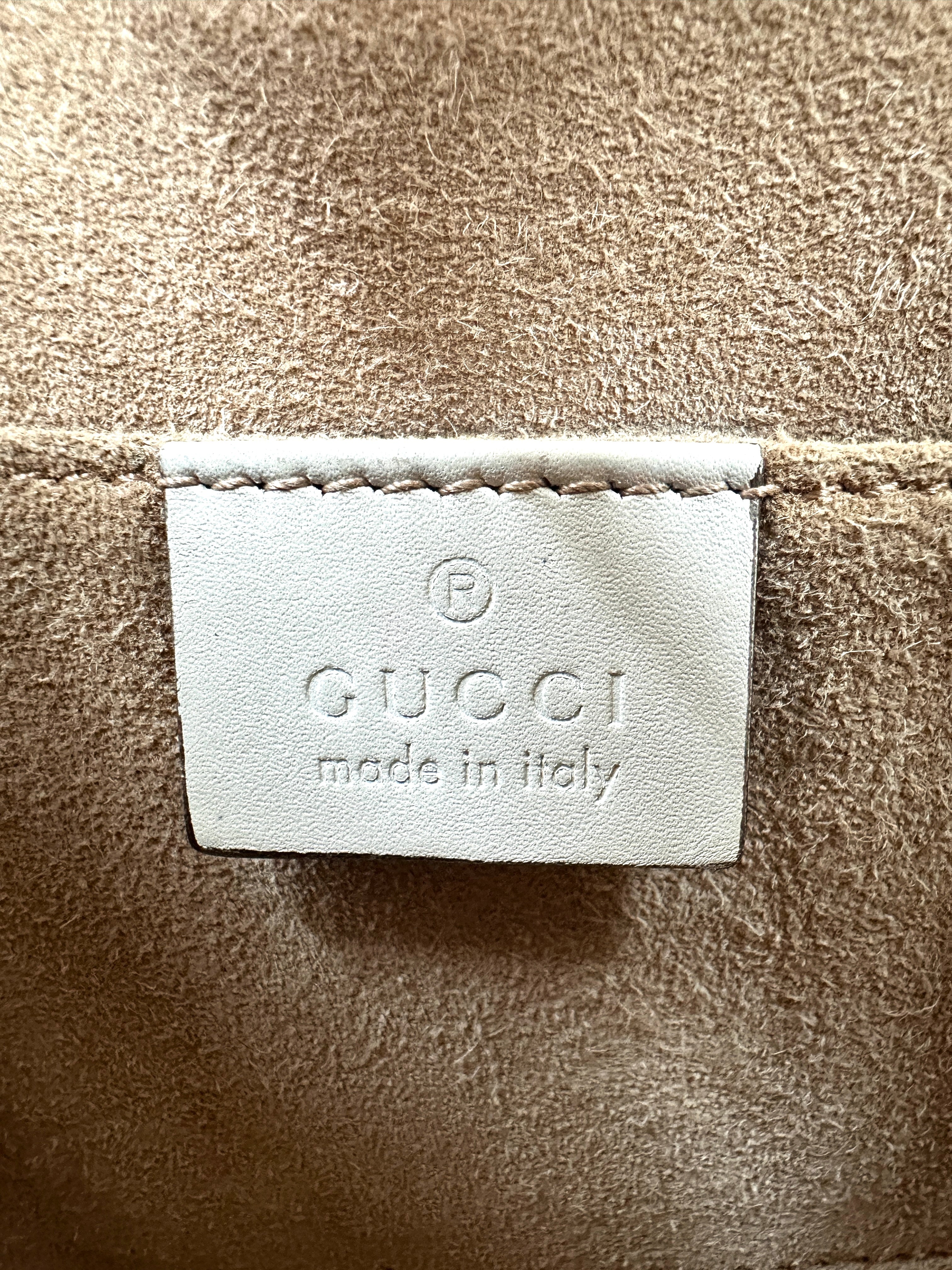 Gucci Sylvie White Leather Small Size Shoulder Bag GG825