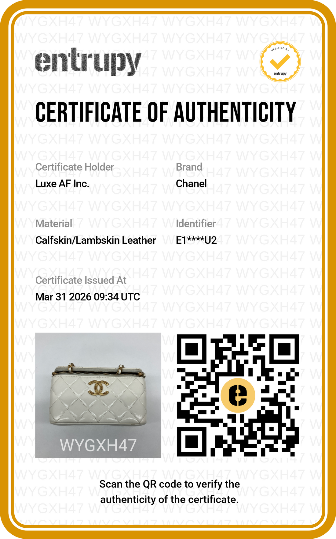 Chanel White Quilted Calfskin Vanity Case With Gold Hardware(E1***U2) CC1723