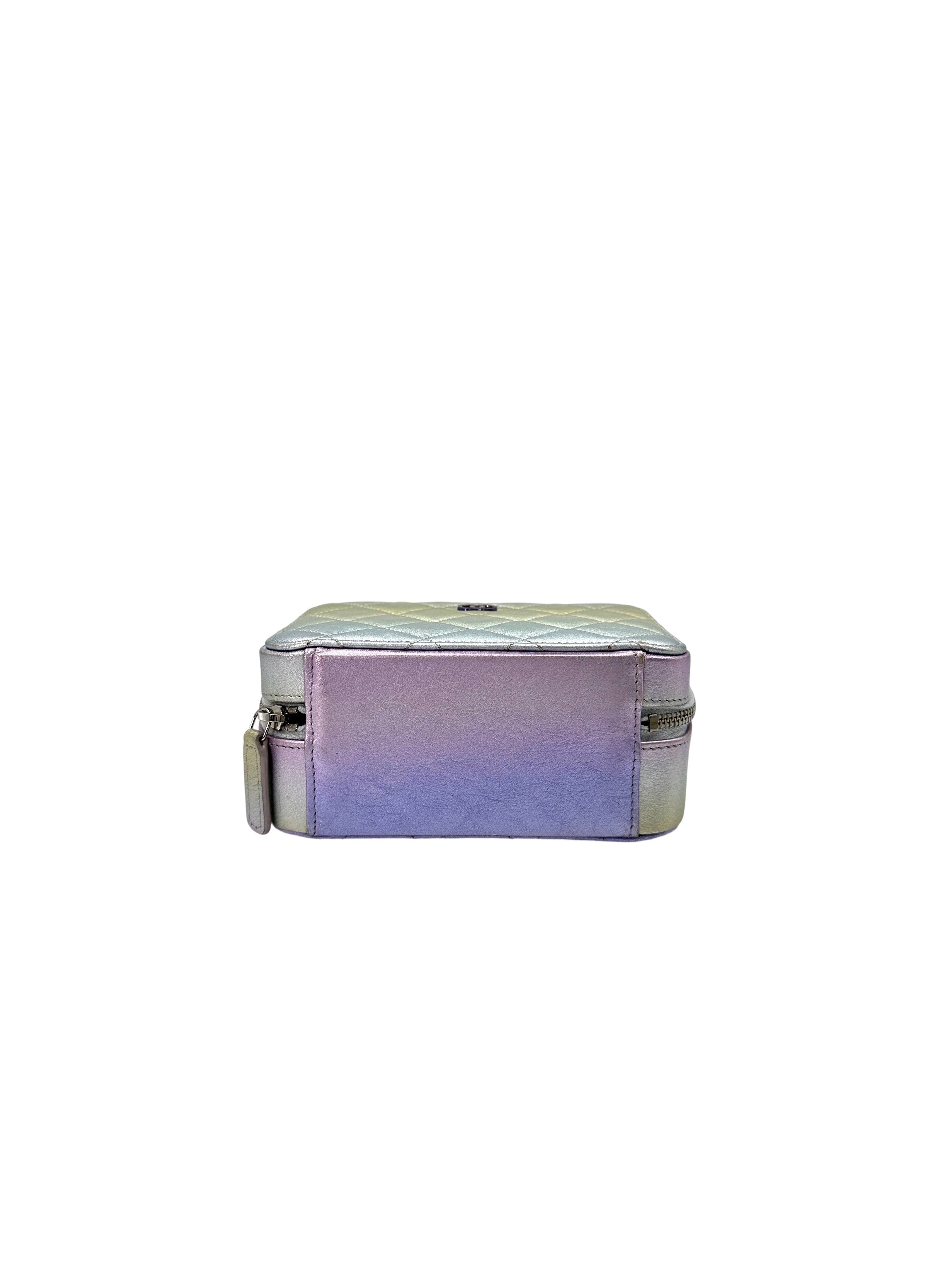 Chanel 21K Rainbow Gradient Metallic Quilted Lambskin Camera Case(31***93) CC1677