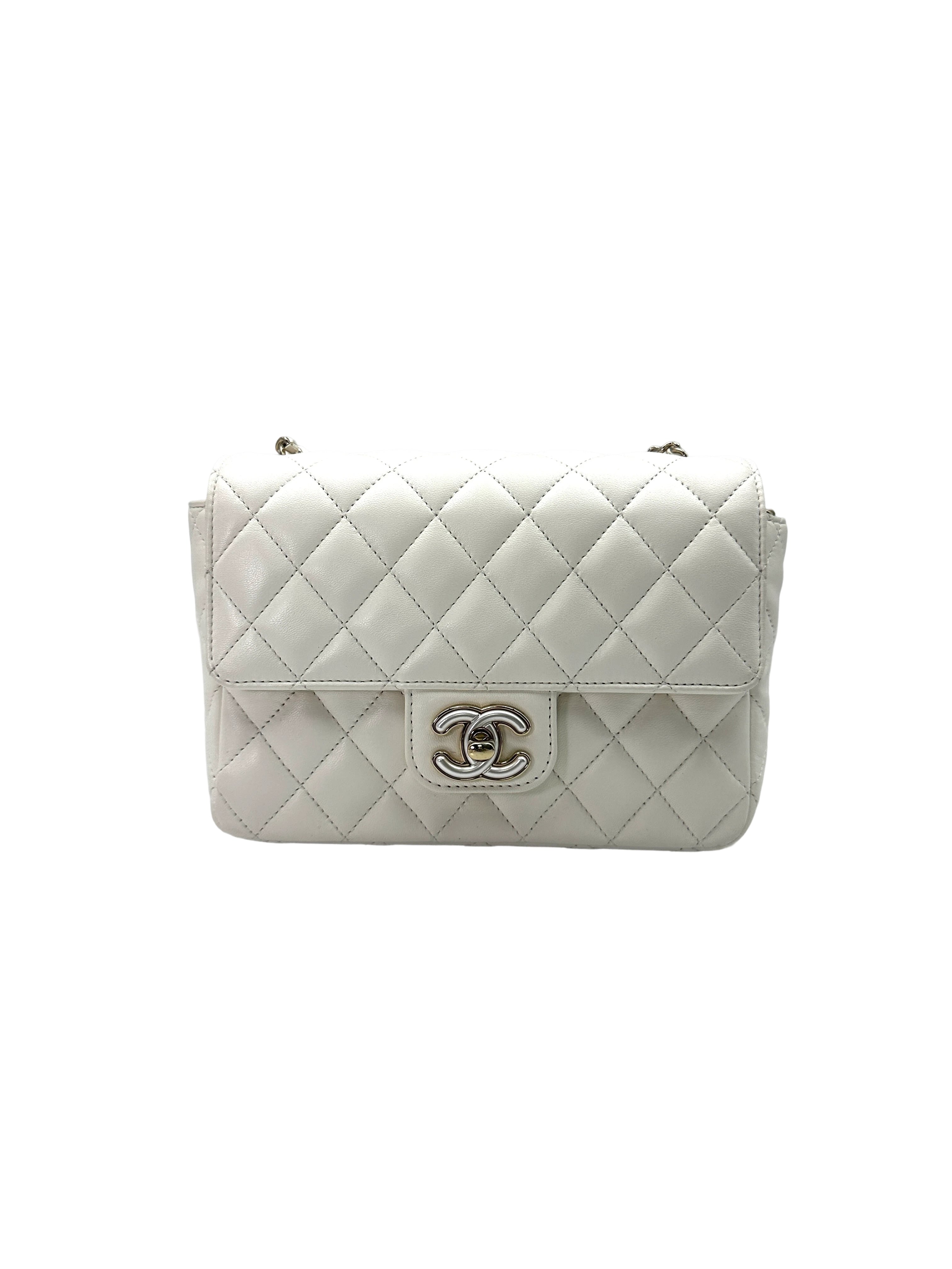 Chanel White Quilted Lambskin Flap Bag With Decorative Ball Chain(P1***EJ) CC1686