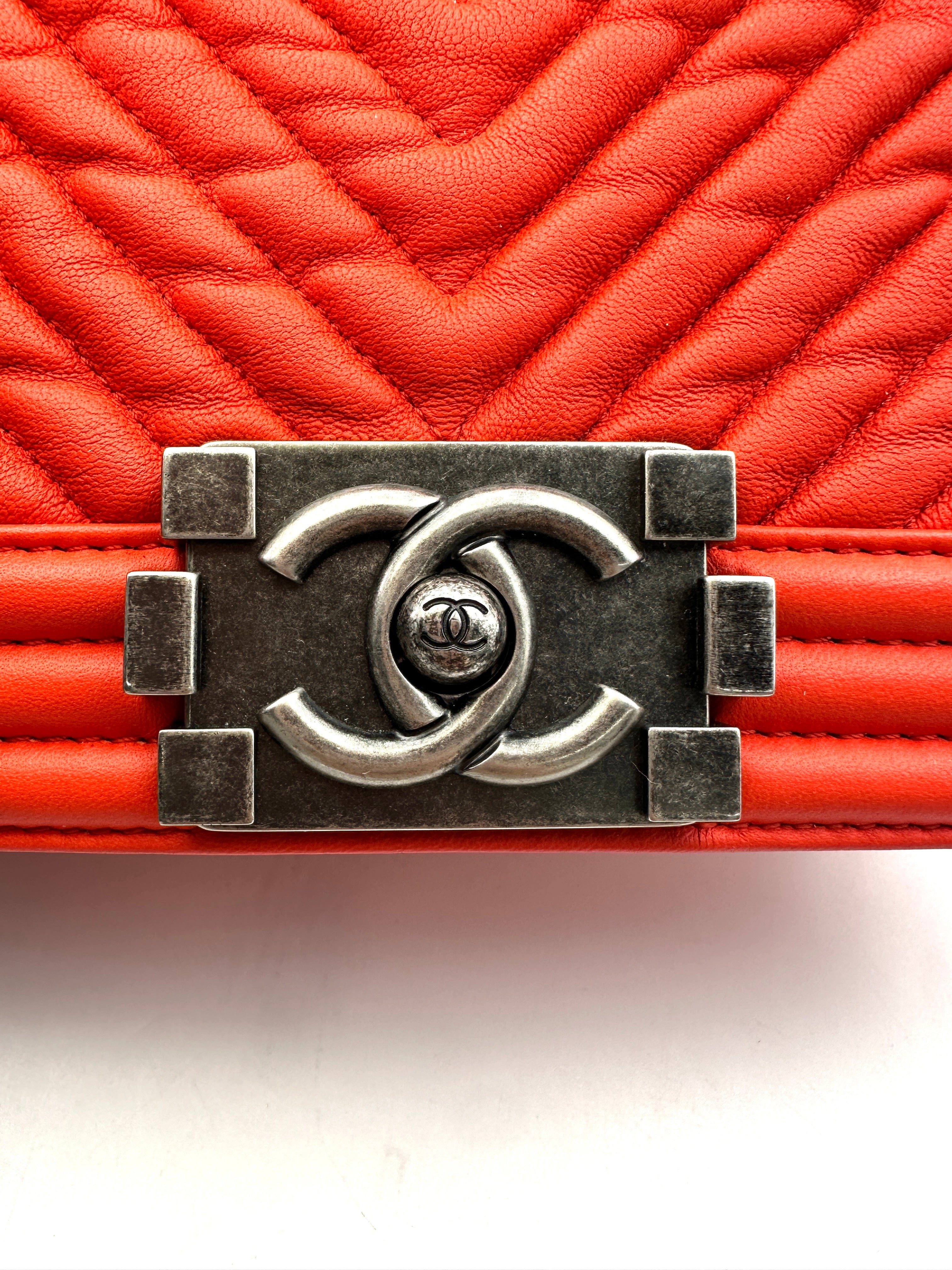 Chanel LeBoy Orange Chevron Quilted Calfskin Small Size Flap Bag With Silver Buckle(20***13) CC1687