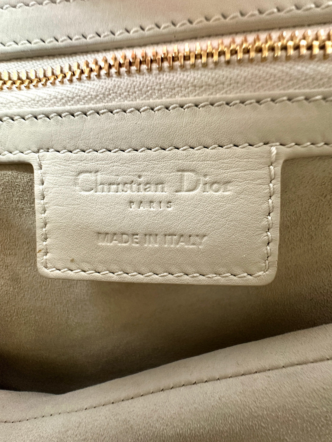 Christian Dior Ultra Matte White Leather Medium Size Saddle Bag DR642