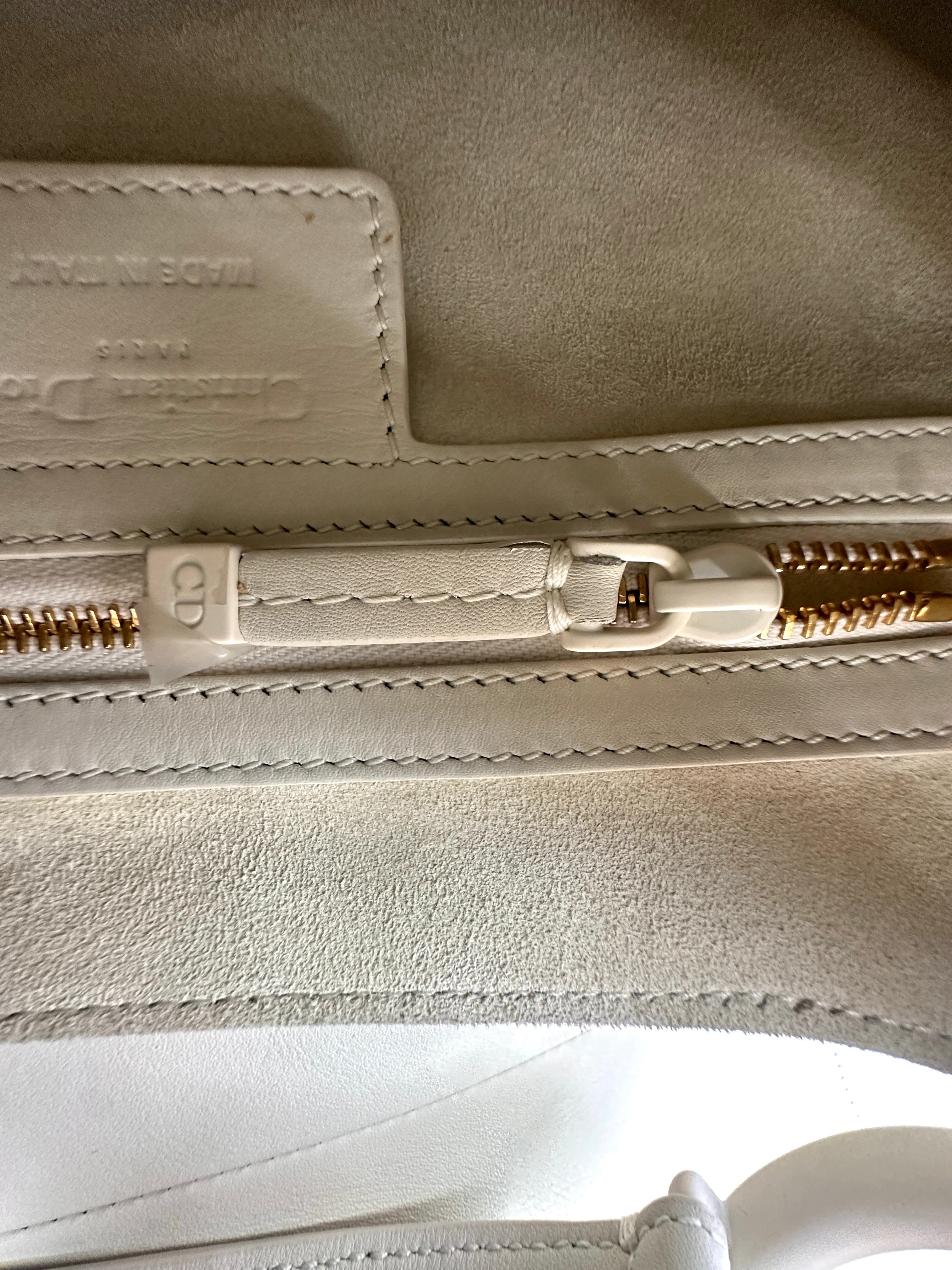 Christian Dior Ultra Matte White Leather Medium Size Saddle Bag DR642
