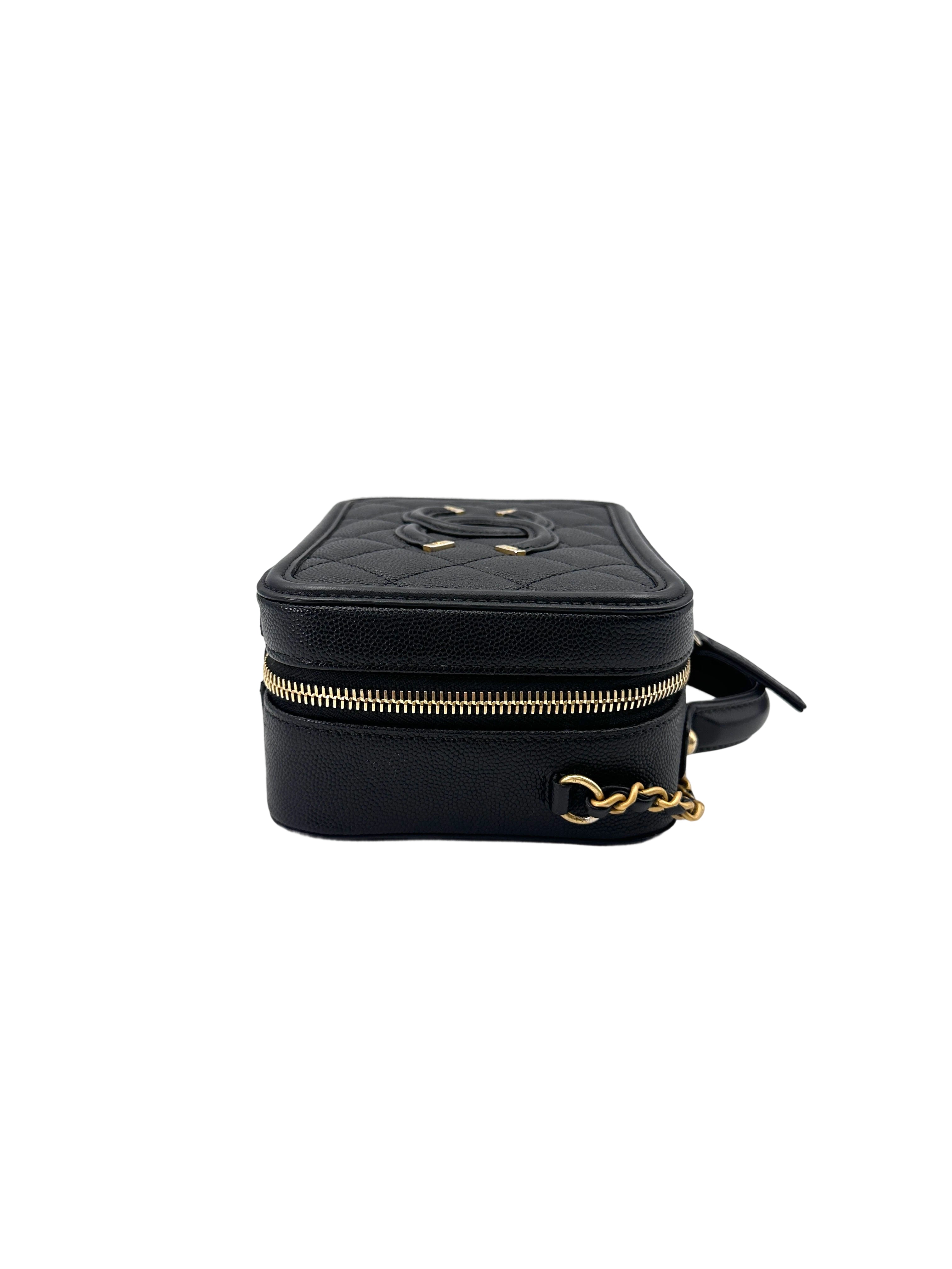 Chanel CC Filigree Black Quilted Calfskin Top Handle Vanity Case(25***62) CC1692