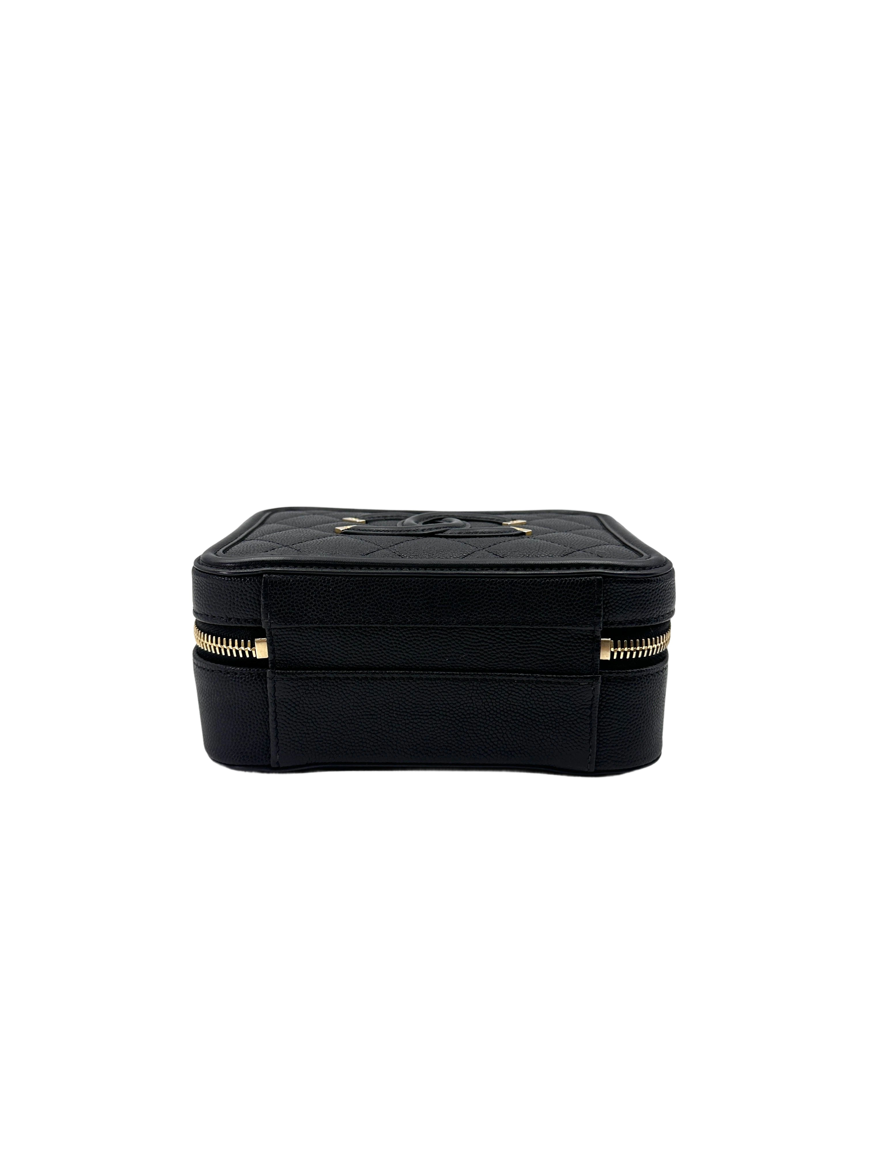 Chanel CC Filigree Black Quilted Calfskin Top Handle Vanity Case(25***62) CC1692