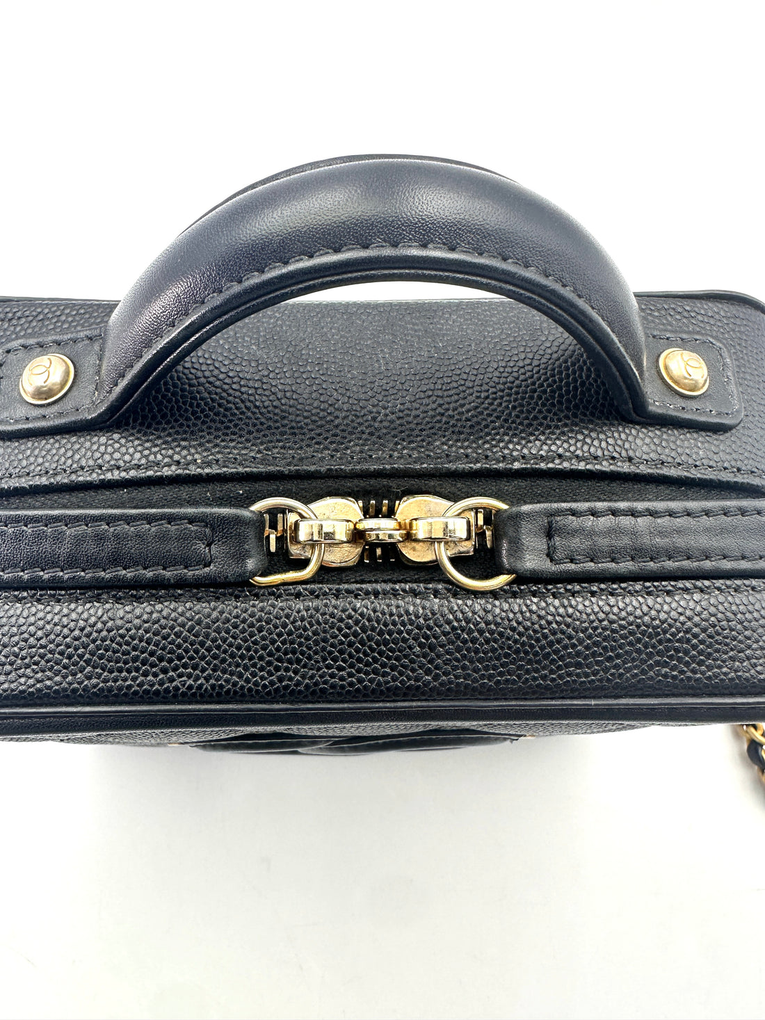 Chanel CC Filigree Black Quilted Calfskin Top Handle Vanity Case(25***62) CC1692
