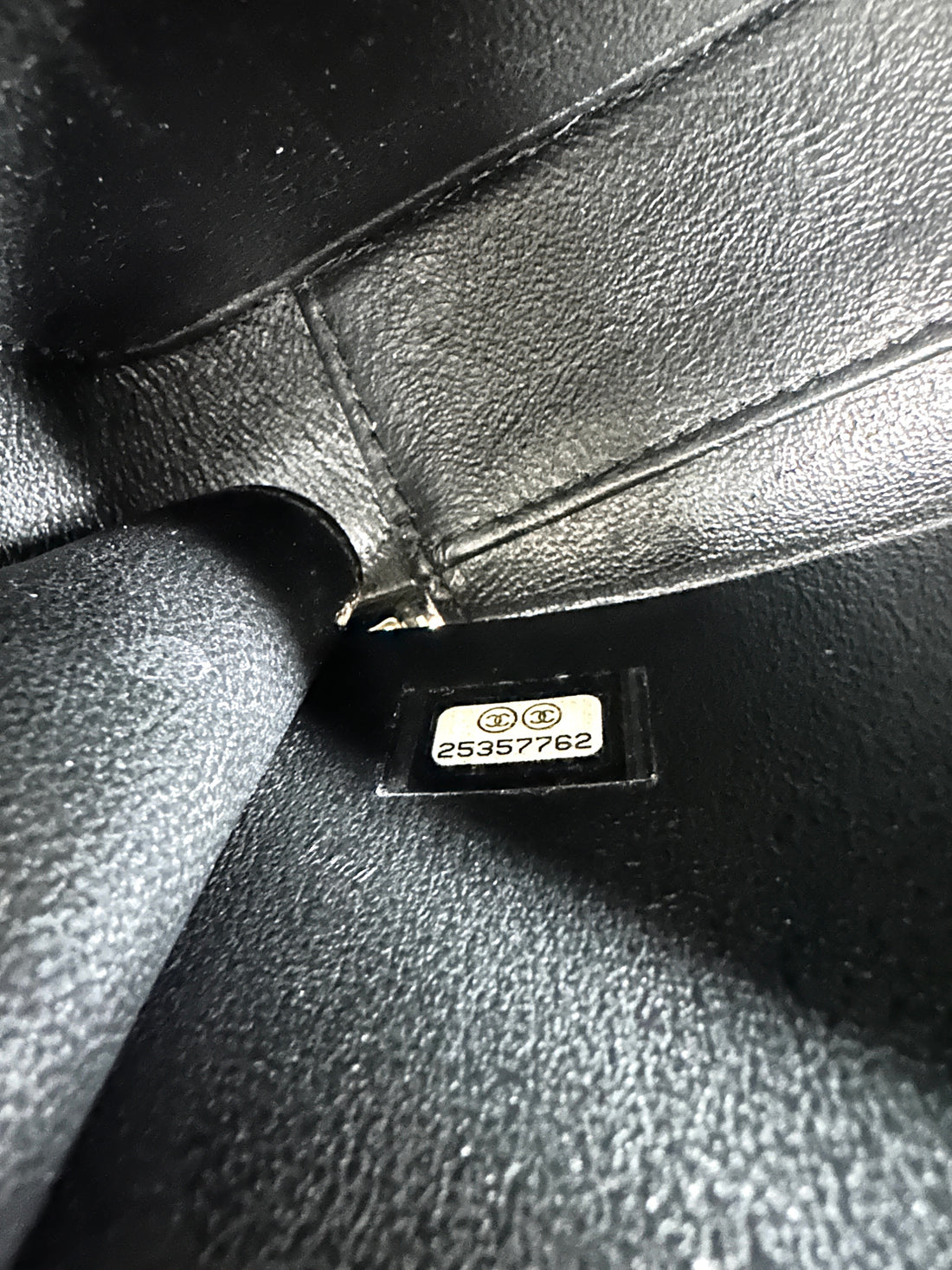 Chanel CC Filigree Black Quilted Calfskin Top Handle Vanity Case(25***62) CC1692