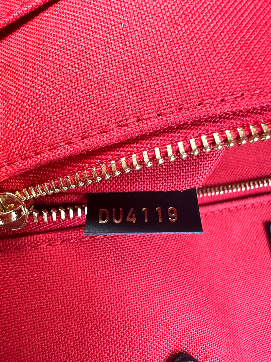 Louis Vuitton OnTheGo GM Brown Monogram Tote Handle Bag LV2378