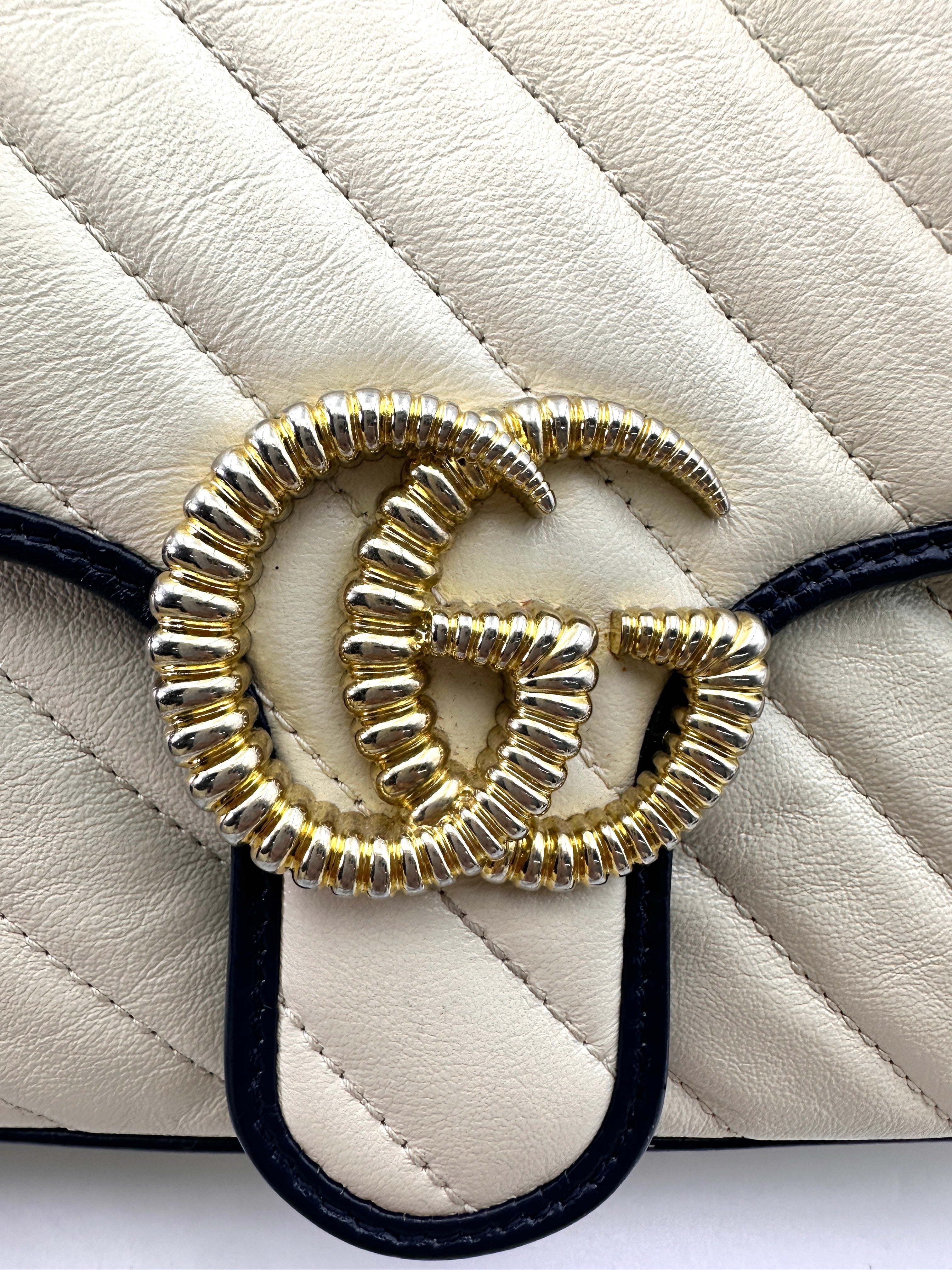 Gucci GG Marmont White/Navy Quilted Leather Chain Shoulder Bag GG832