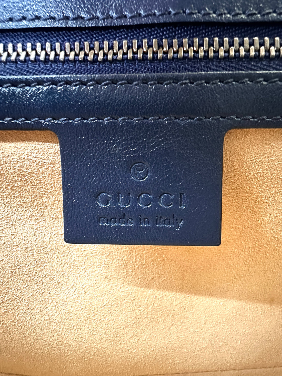 Gucci GG Marmont White/Navy Quilted Leather Chain Shoulder Bag GG832