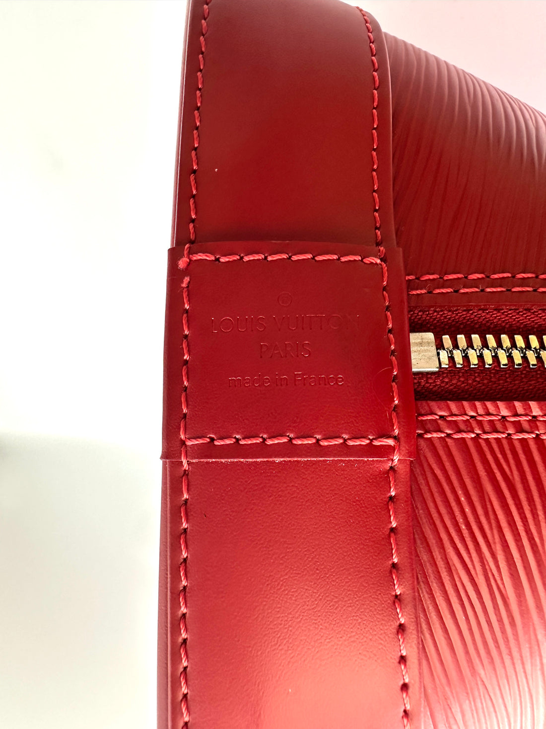 Louis Vuitton Alma Red Epi Leather Handle Bag LV2384