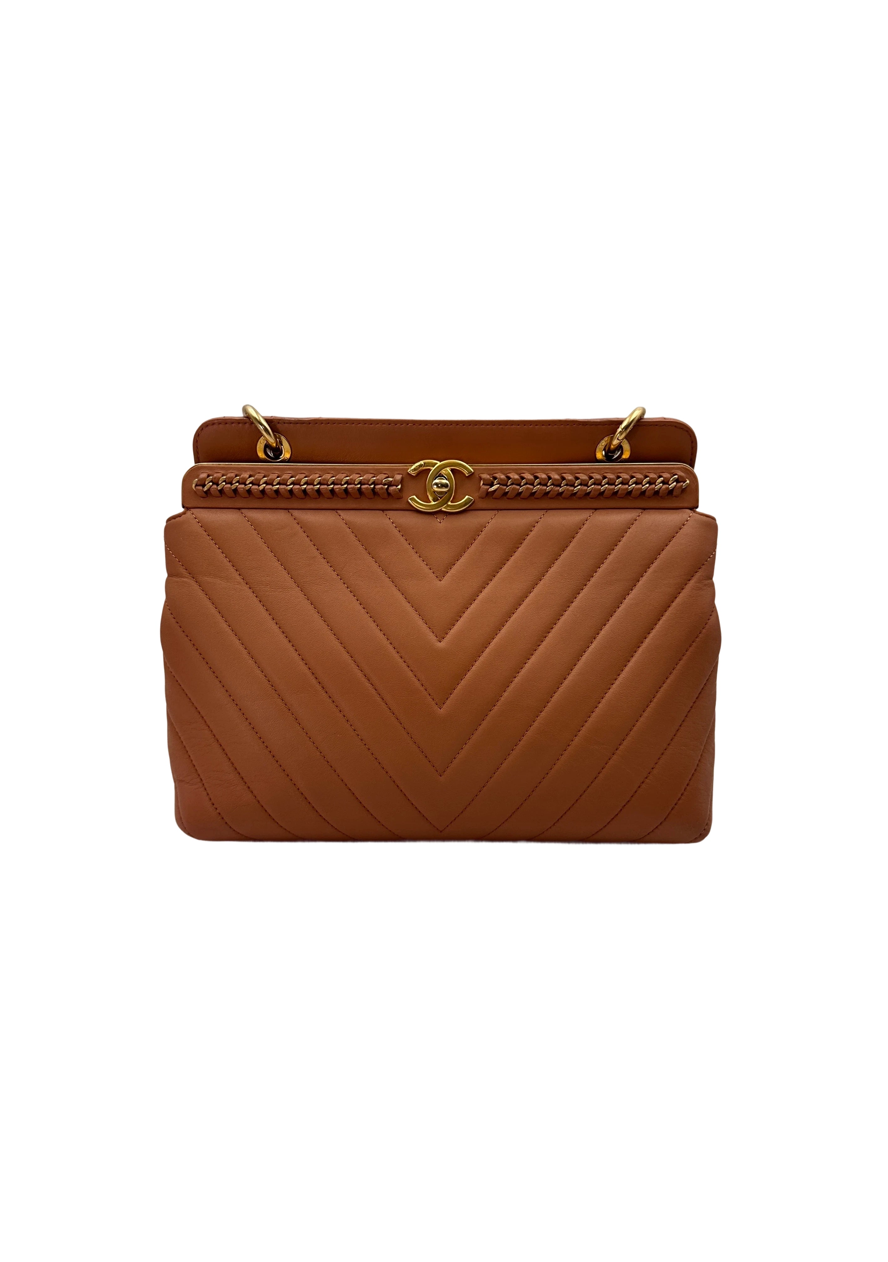 Chanel Brown Chevron Quilted Leather Shoulder Bag With Gold Hardware(24***87) IRIS135