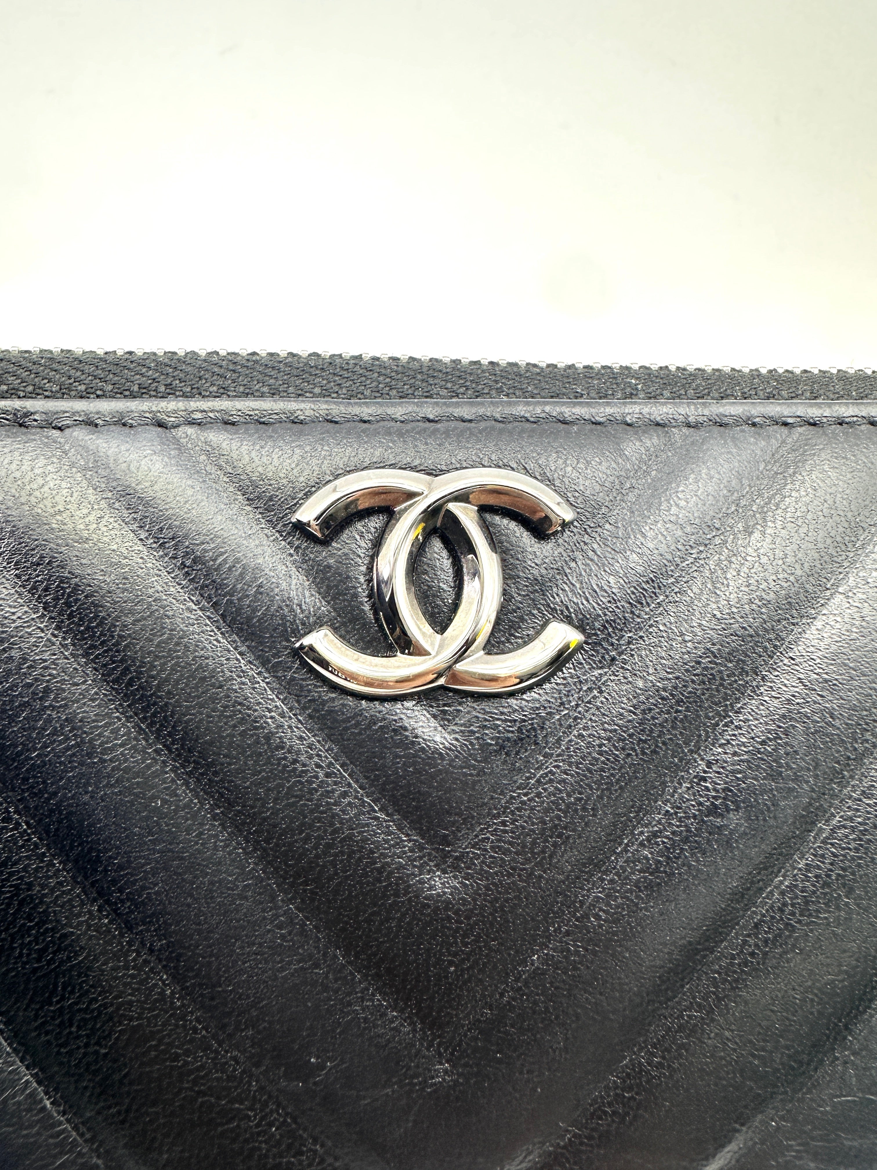 Chanel Black Chevron Quilted Leather Long Zipped Wallet(25***73) CC1708