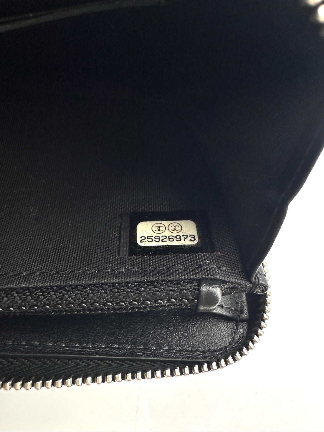 Chanel Black Chevron Quilted Leather Long Zipped Wallet(25***73) CC1708