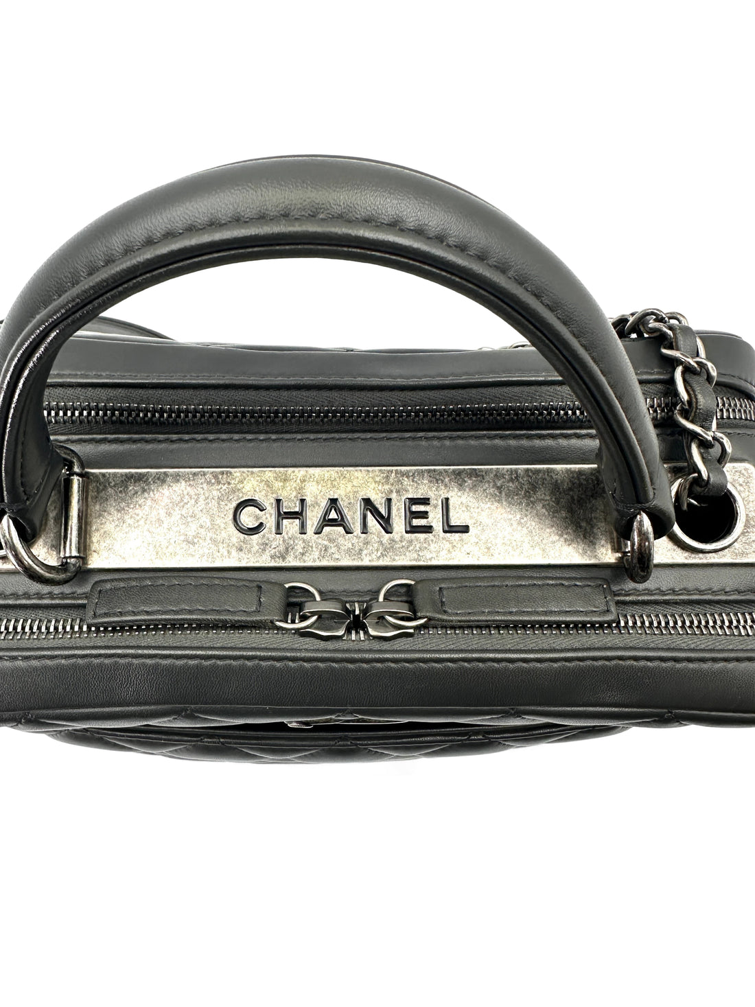 Chanel Trendy CC Black Quilted Lambskin Medium Size Bowling Bag(21***25) IRIS122