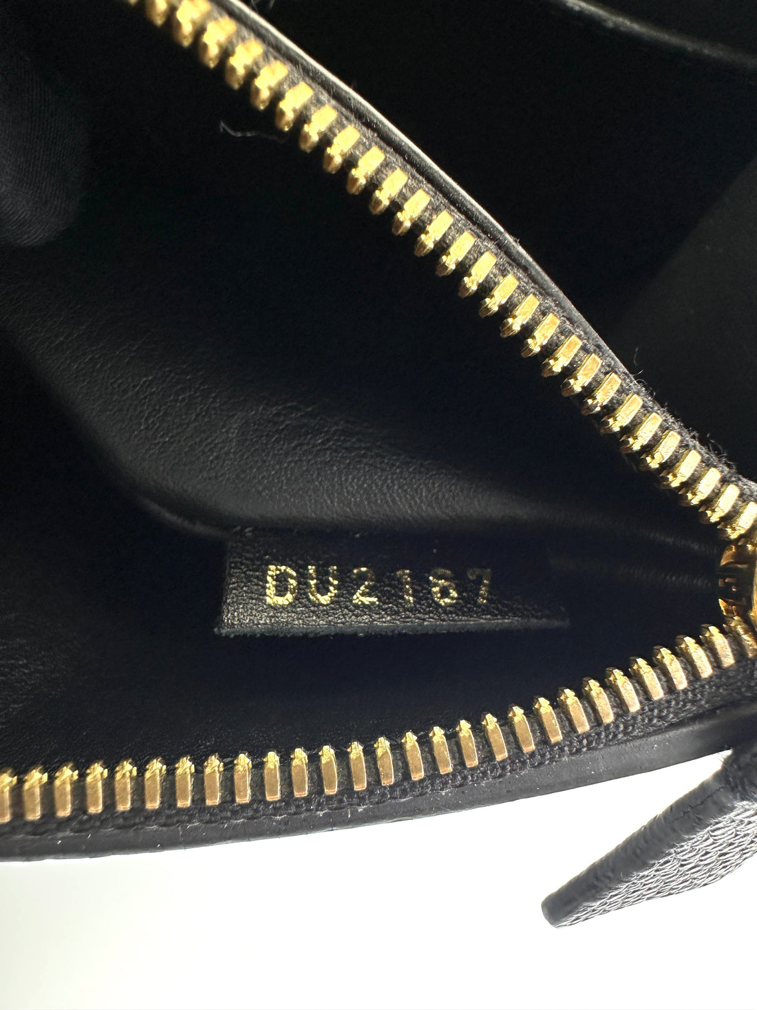 Louis Vuitton City Steamer Black Grained Leather Handle Bag With Gold Hardware LV2393