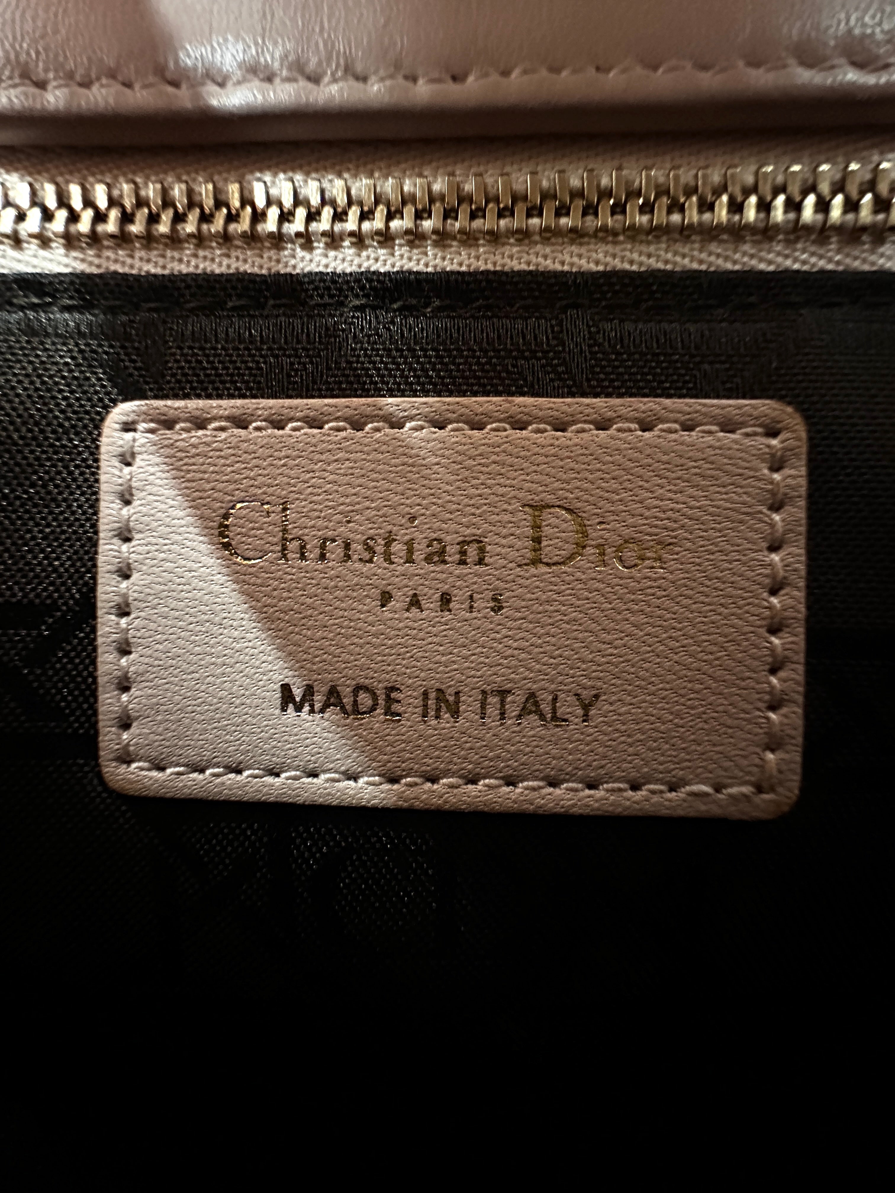 Christian Dior Lady Dior Pink Cannage Leather Handle Bag With  Customizable Shoulder Strap DR654