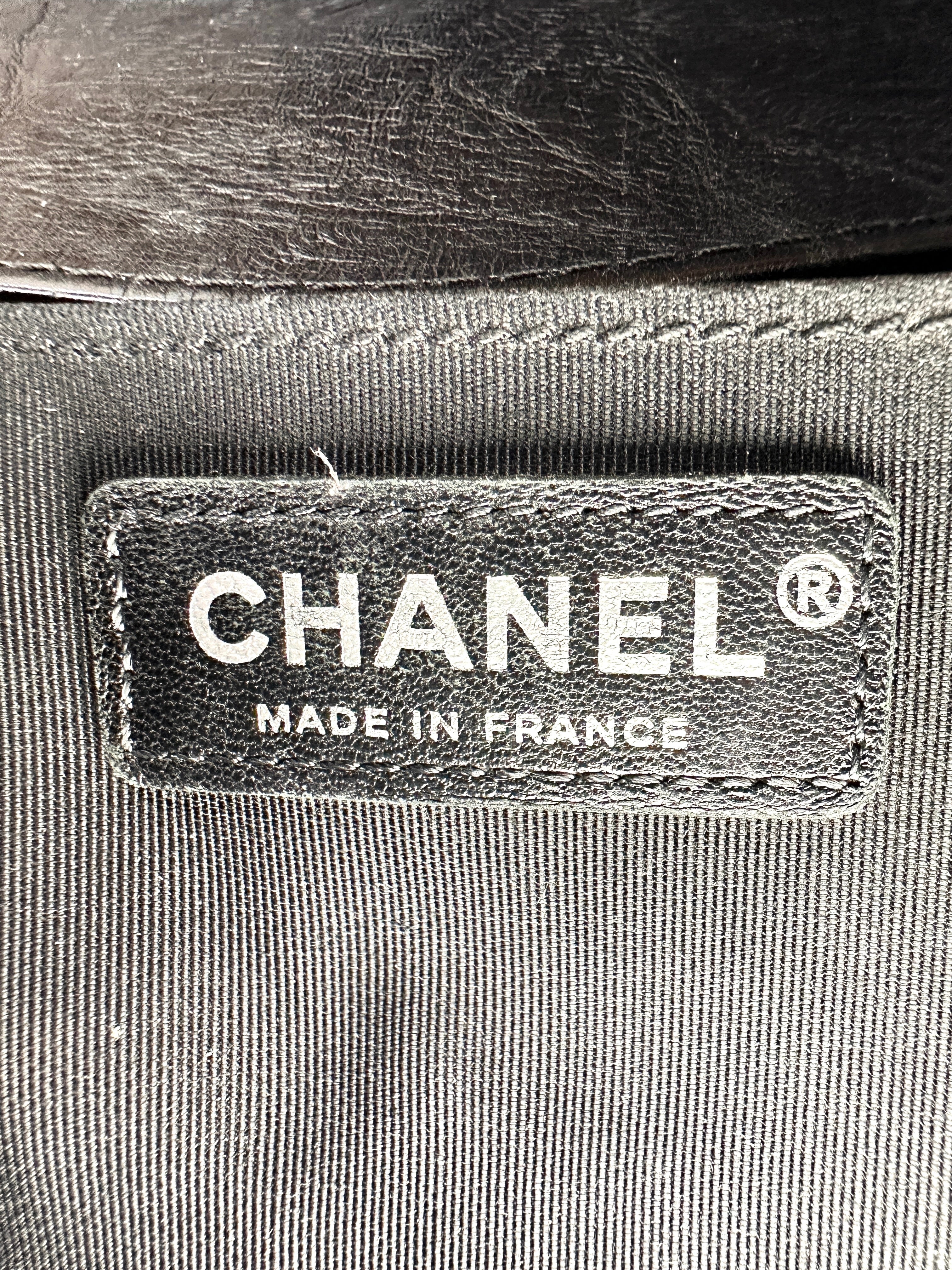 Chanel LeBoy Black Chevron Quilted Leather Chain Around Flap Bag With Silver Buckle(24***18) CC1720