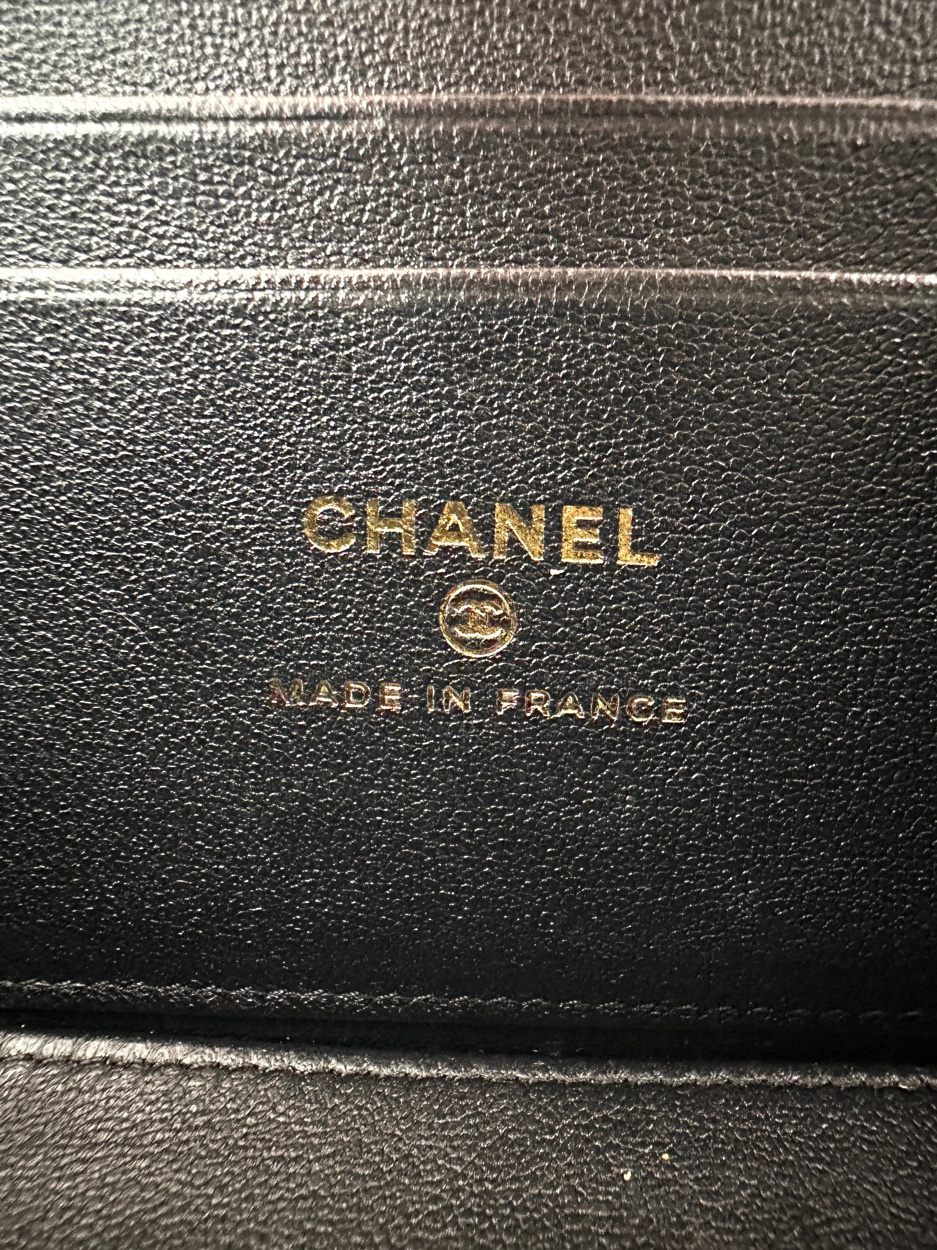 Chanel Black Quilted Lambskin Vanity Case With Gold Hardware(UA***61) CC1721