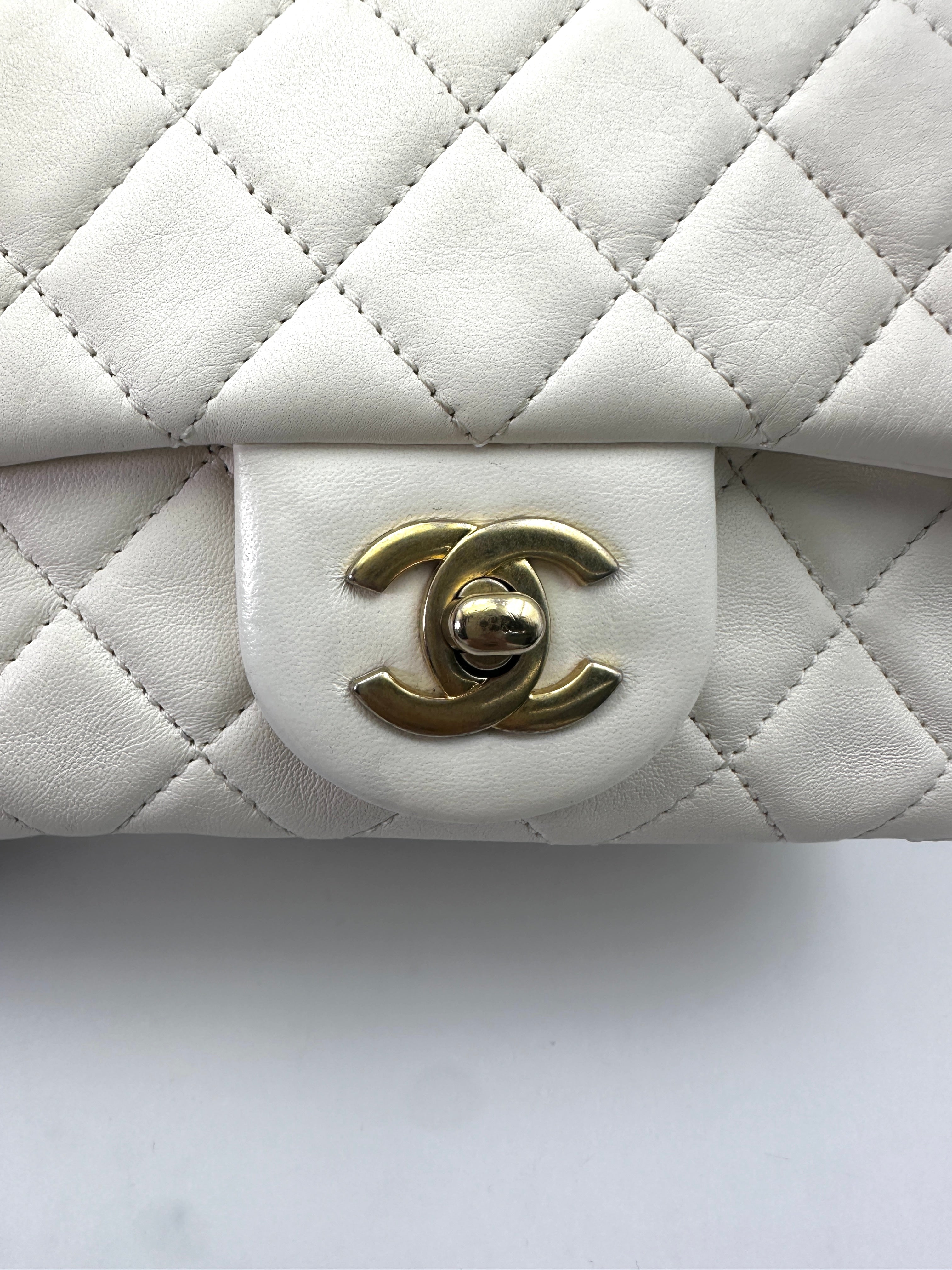 Chanel White Quilted Lambskin Pearl Crush Flap Bag(30***03) IRIS132