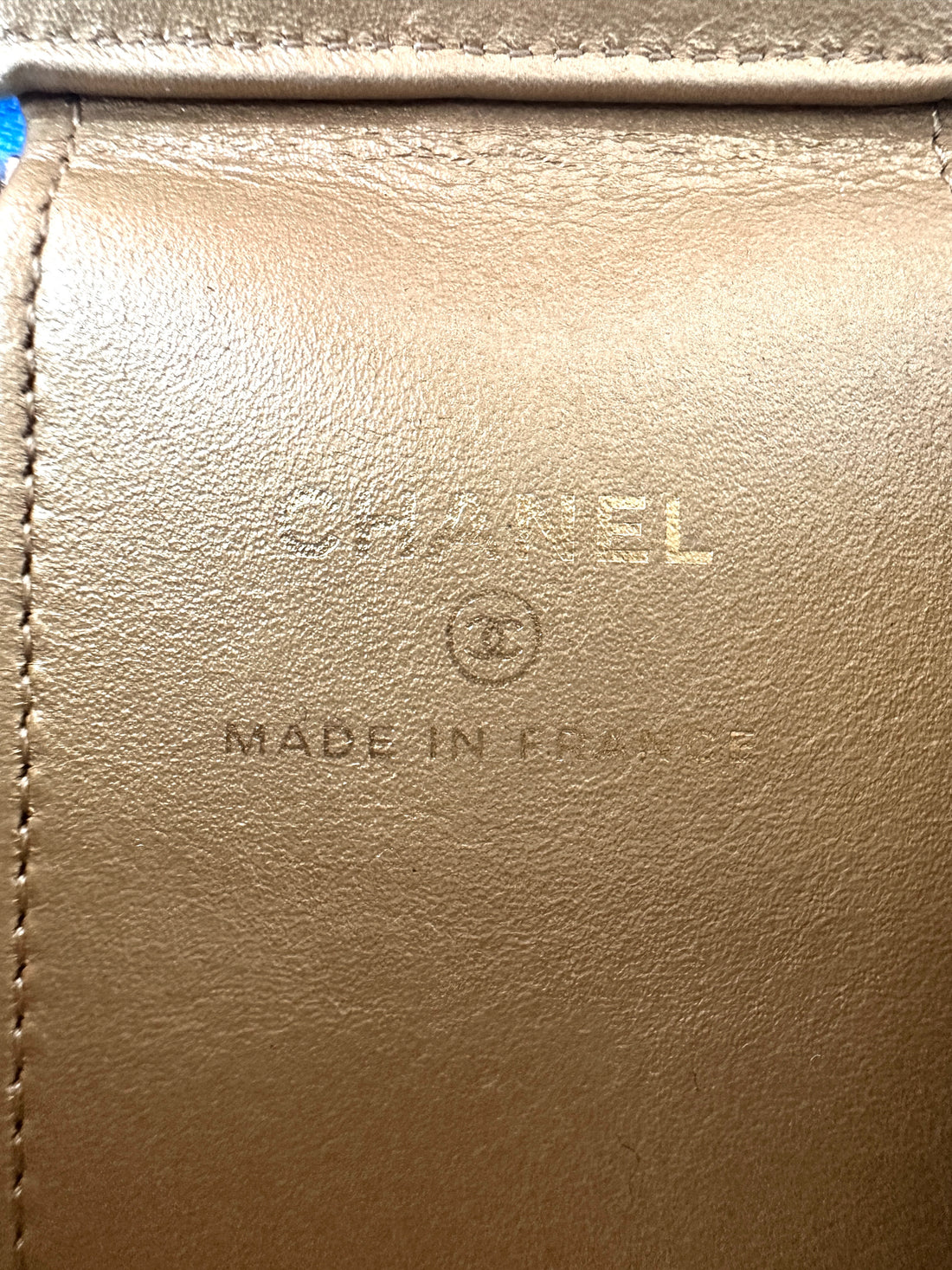 Chanel 22S Blue Quited Lambskin Vanity Case With Gold Hardware(31***39) CC1722