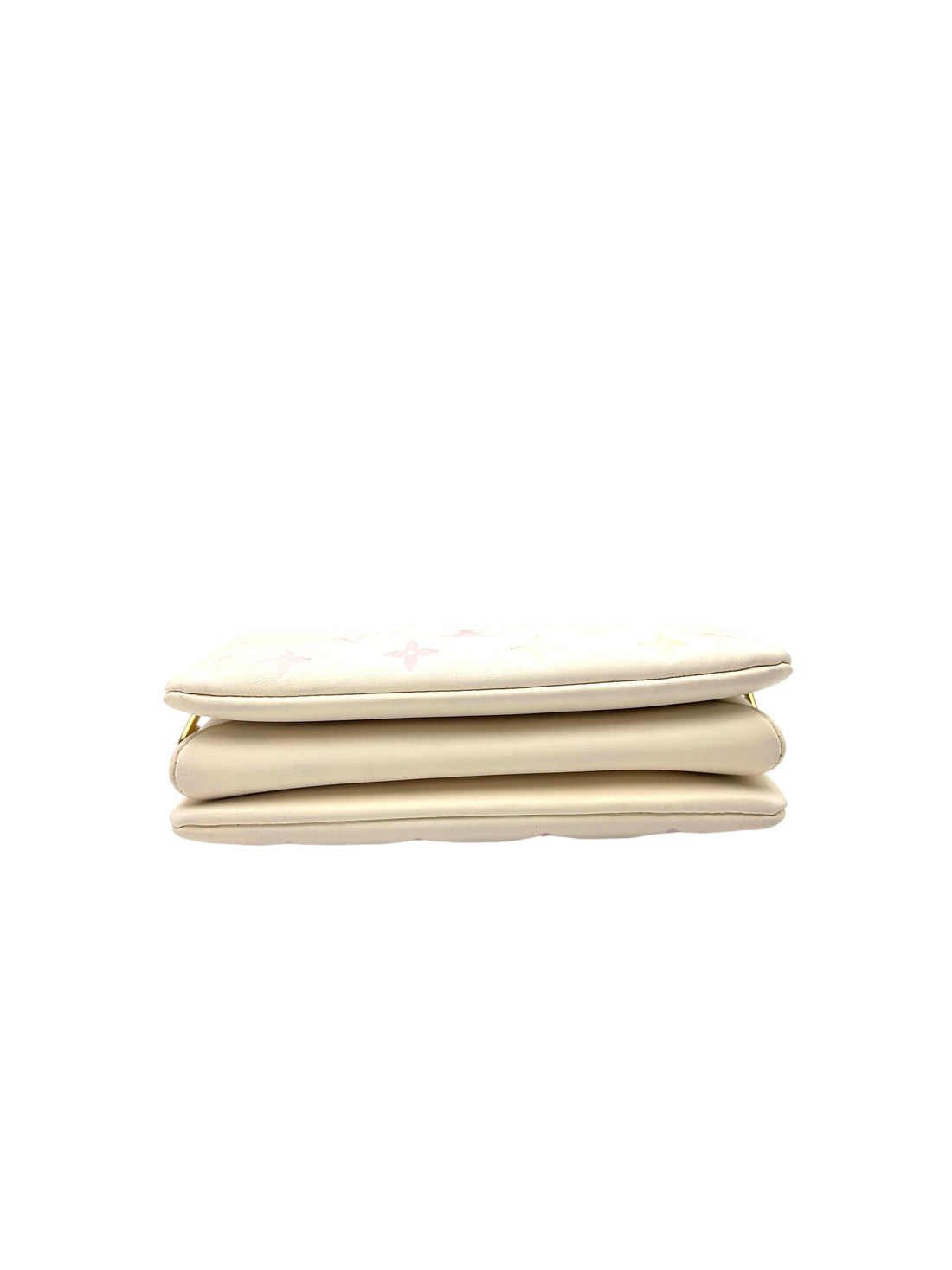 Louis Vuitton Coussin Milky Way White Monogram Embossed Puffy Leather Shoulder Bag LV2401