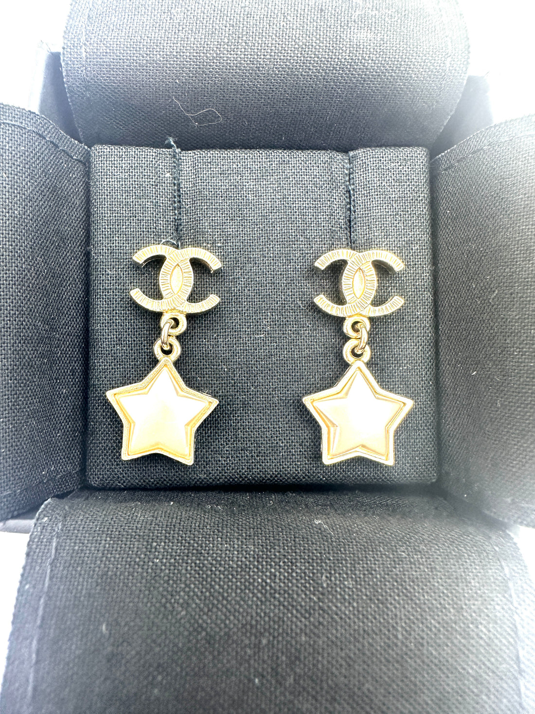 Chanel CC Logo Star Drop Earrings CC1733