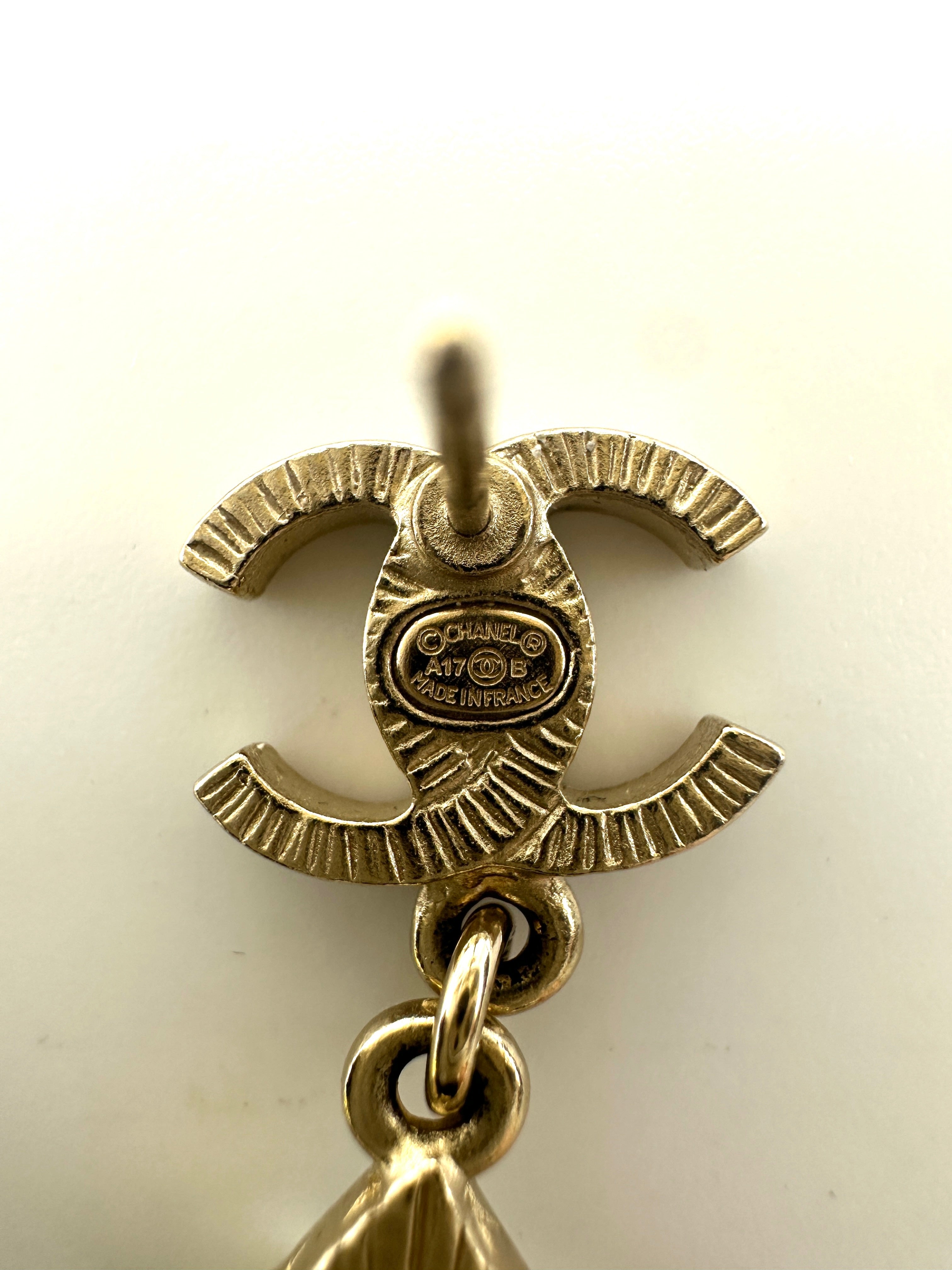Chanel CC Logo Star Drop Earrings CC1733